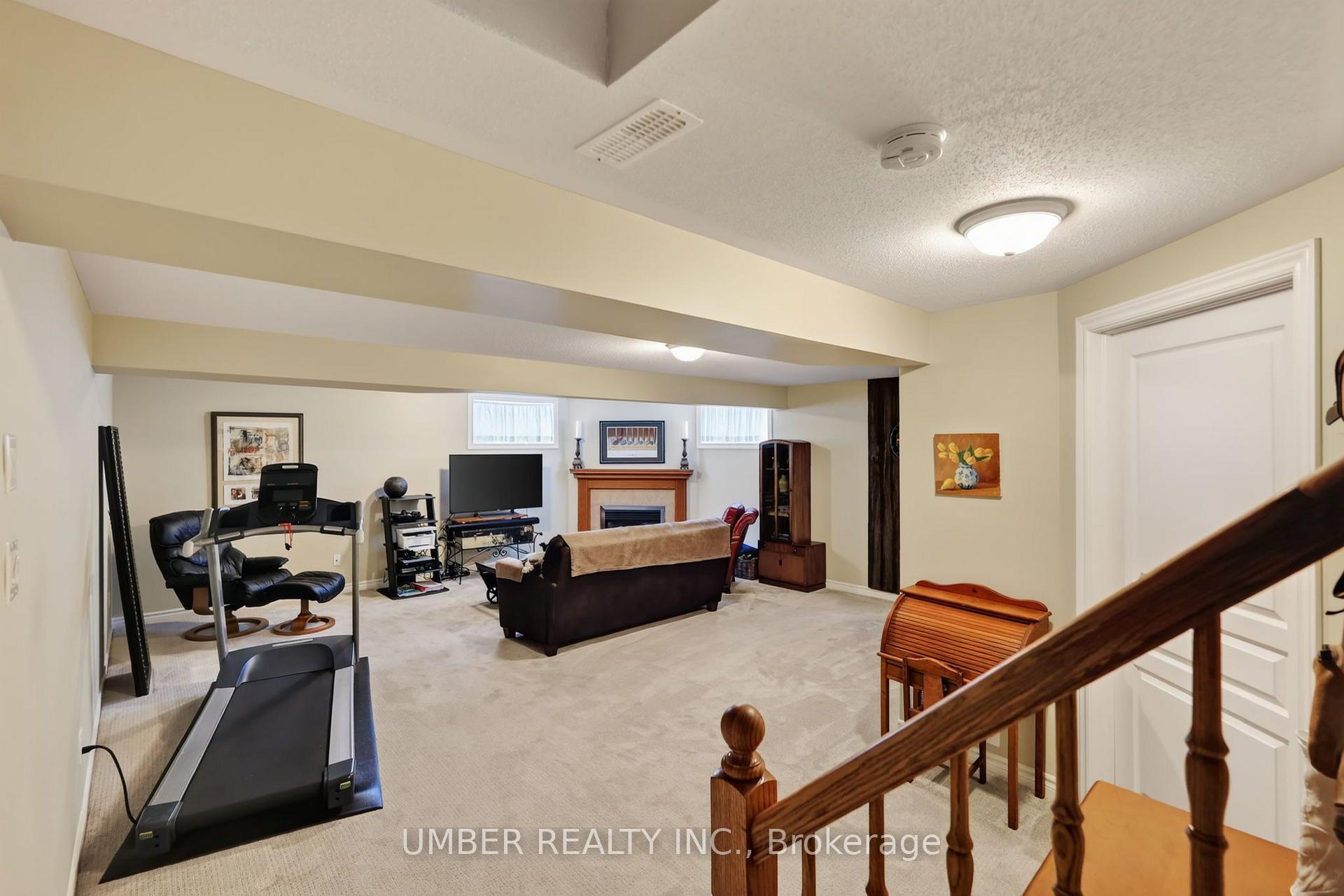 Photo 22 of 136 Windance Crescent, Ottawa, Kanata - Morgan's Grant/South March — HOMEH