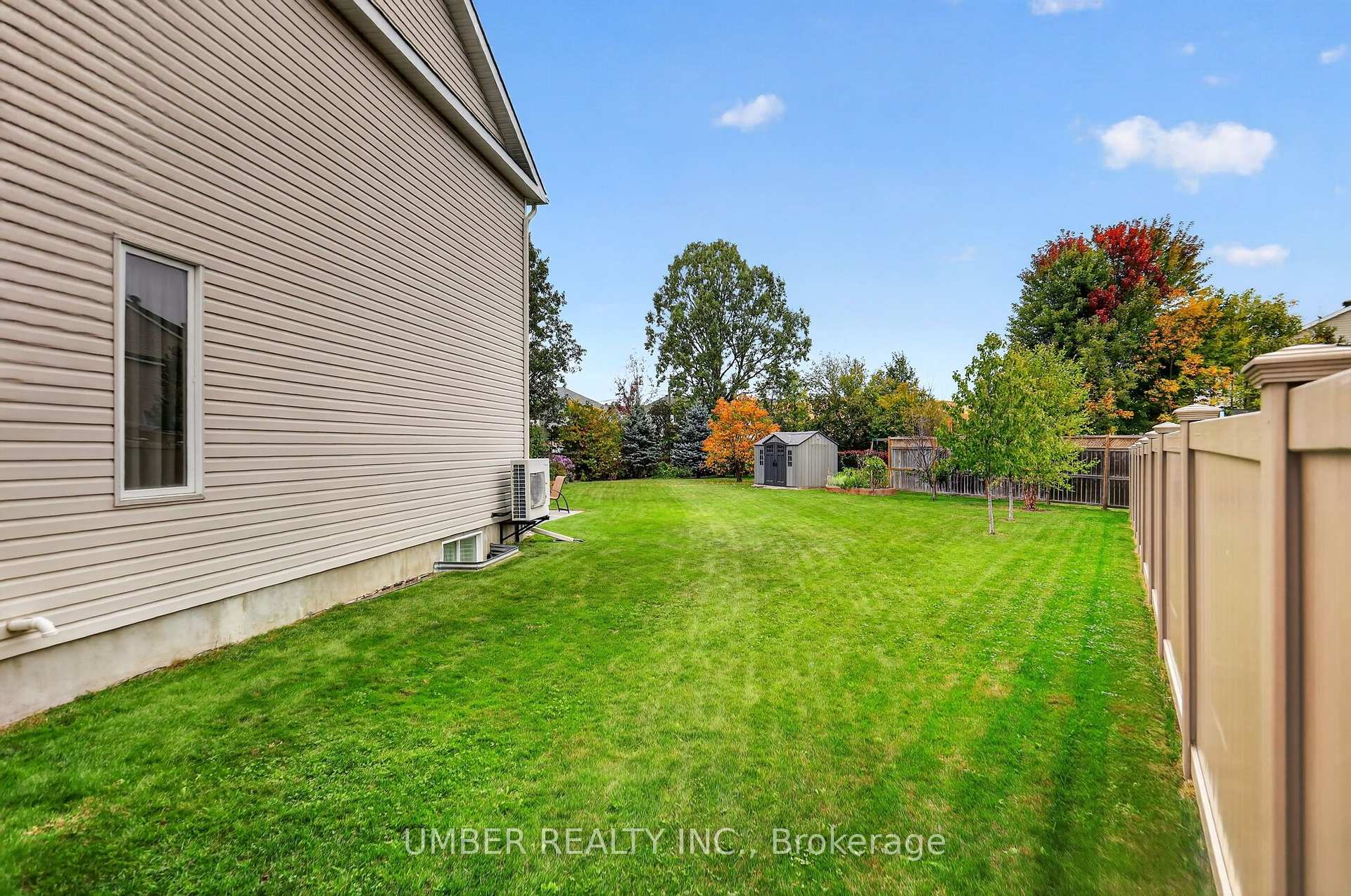 Photo 26 of 136 Windance Crescent, Ottawa, Kanata - Morgan's Grant/South March — HOMEH