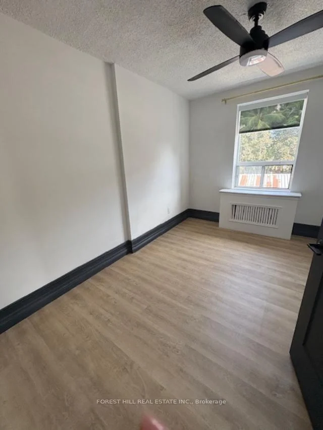 Photo 7 of Unit 301, 204 Kingston Road, Toronto, Woodbine Corridor — HOMEH