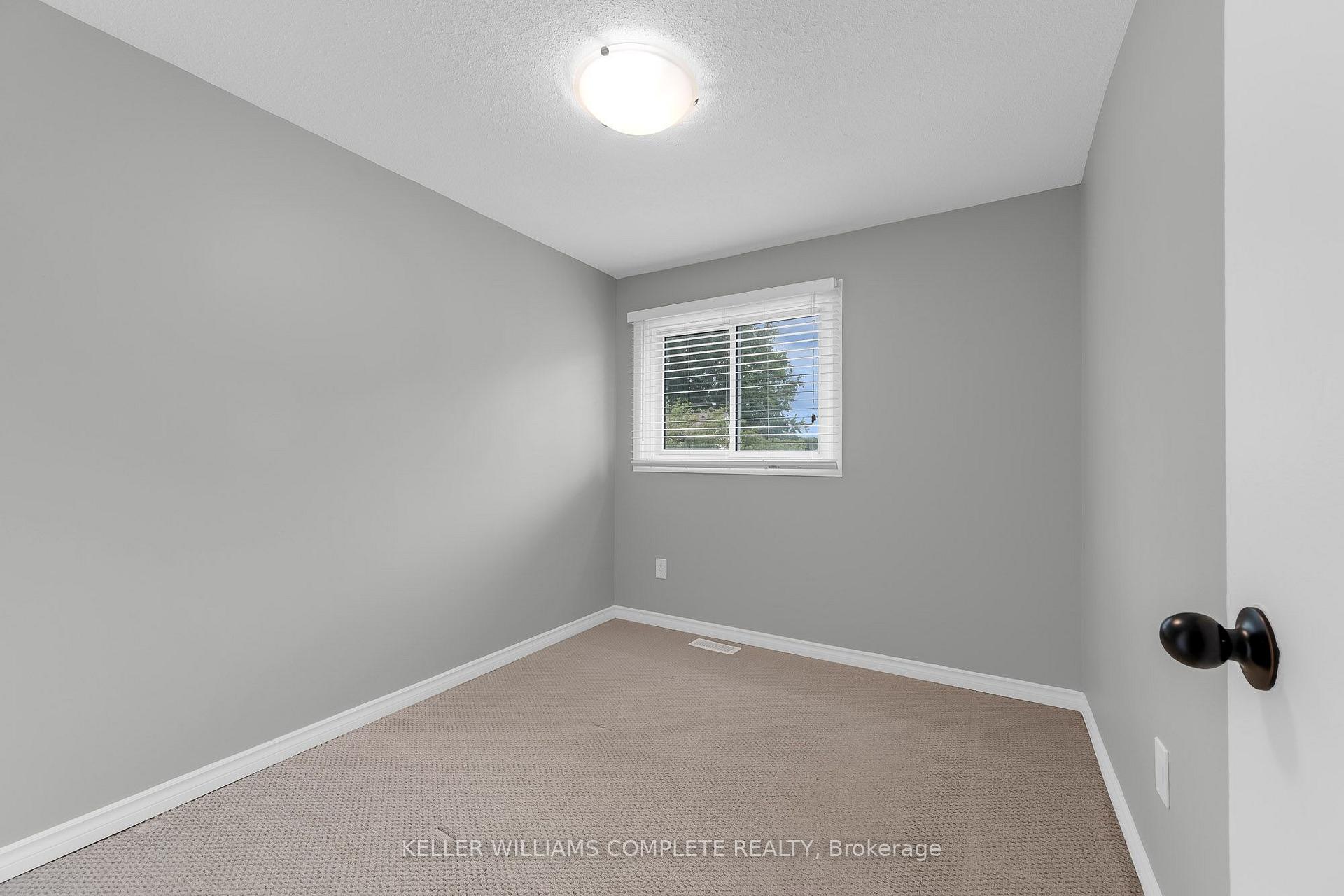 Photo 7 of Unit 19, 25 Linfield Drive, St. Catharines, Lakeport — HOMEH