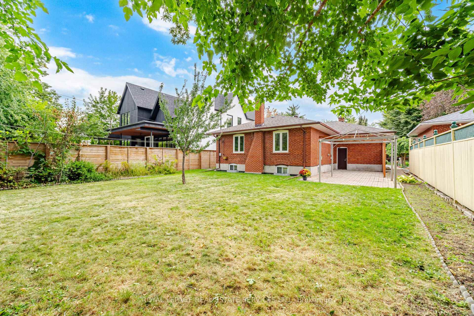Photo 52 of 46 Cardigan Road, Etobicoke, Stonegate-Queensway — HOMEH