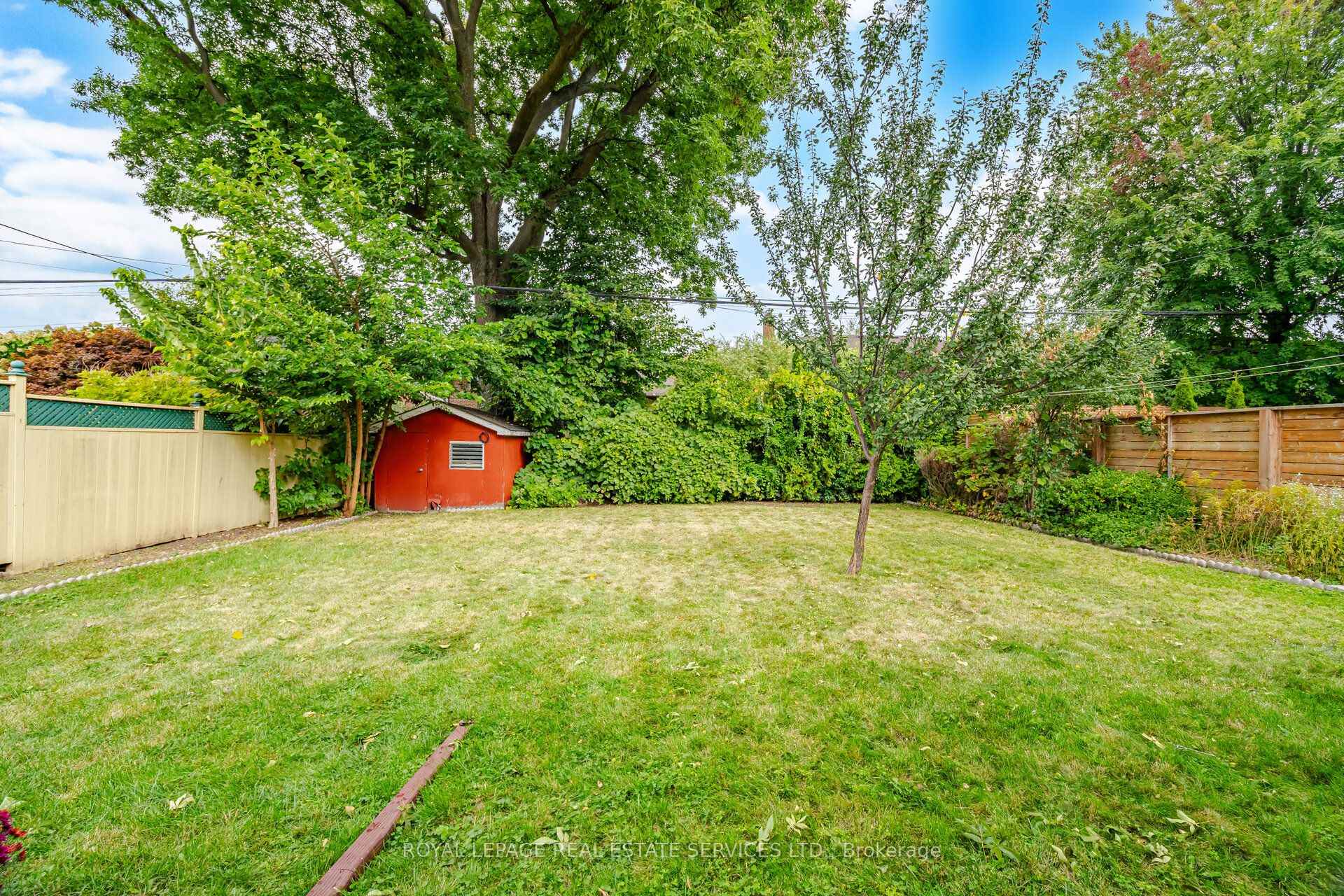 Photo 54 of 46 Cardigan Road, Etobicoke, Stonegate-Queensway — HOMEH