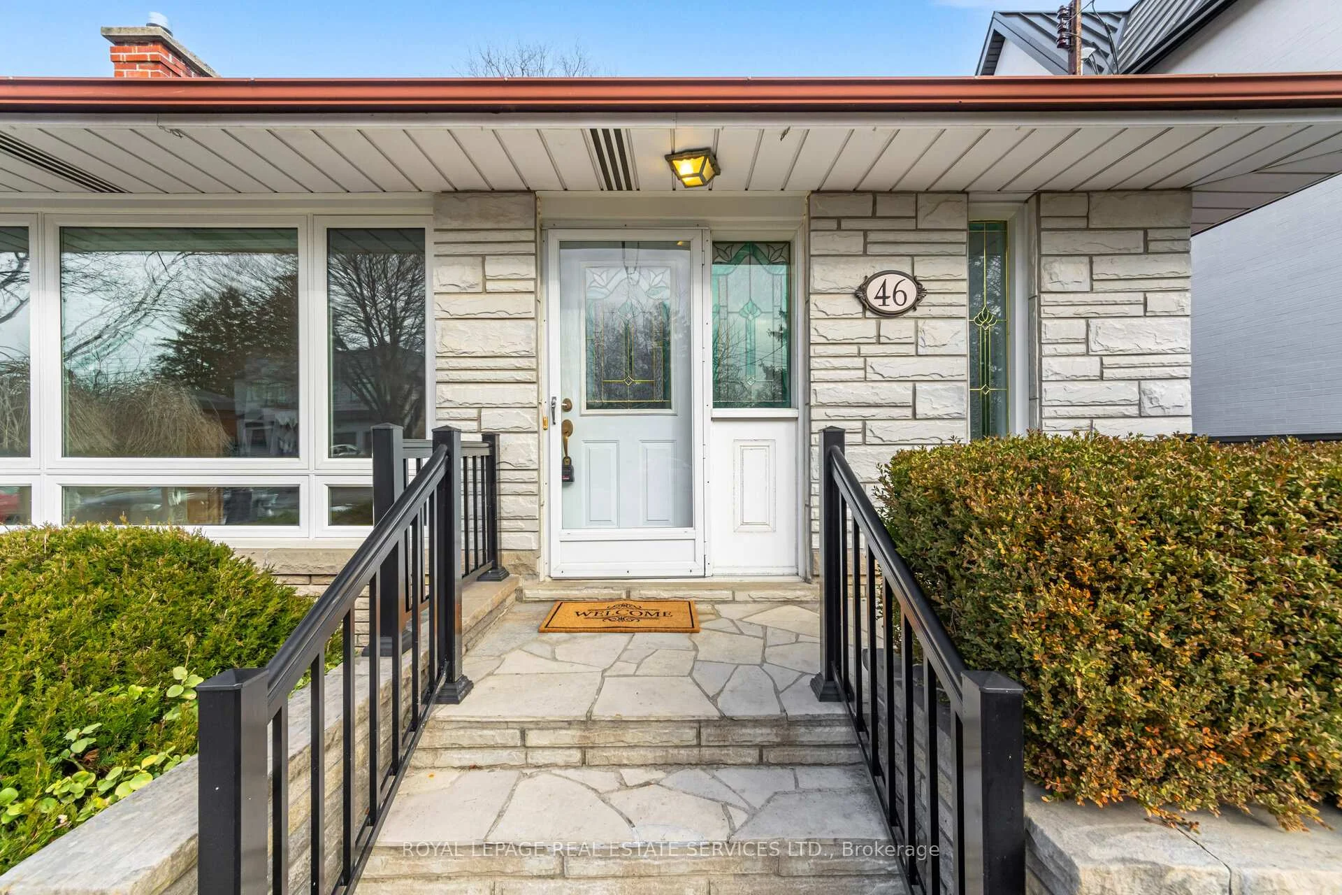 Photo 9 of 46 Cardigan Road, Etobicoke, Stonegate-Queensway — HOMEH