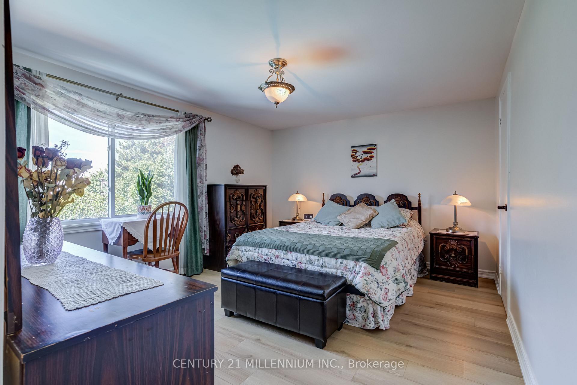 Photo 17 of 126 Elgin Drive, Brampton, Brampton South — HOMEH