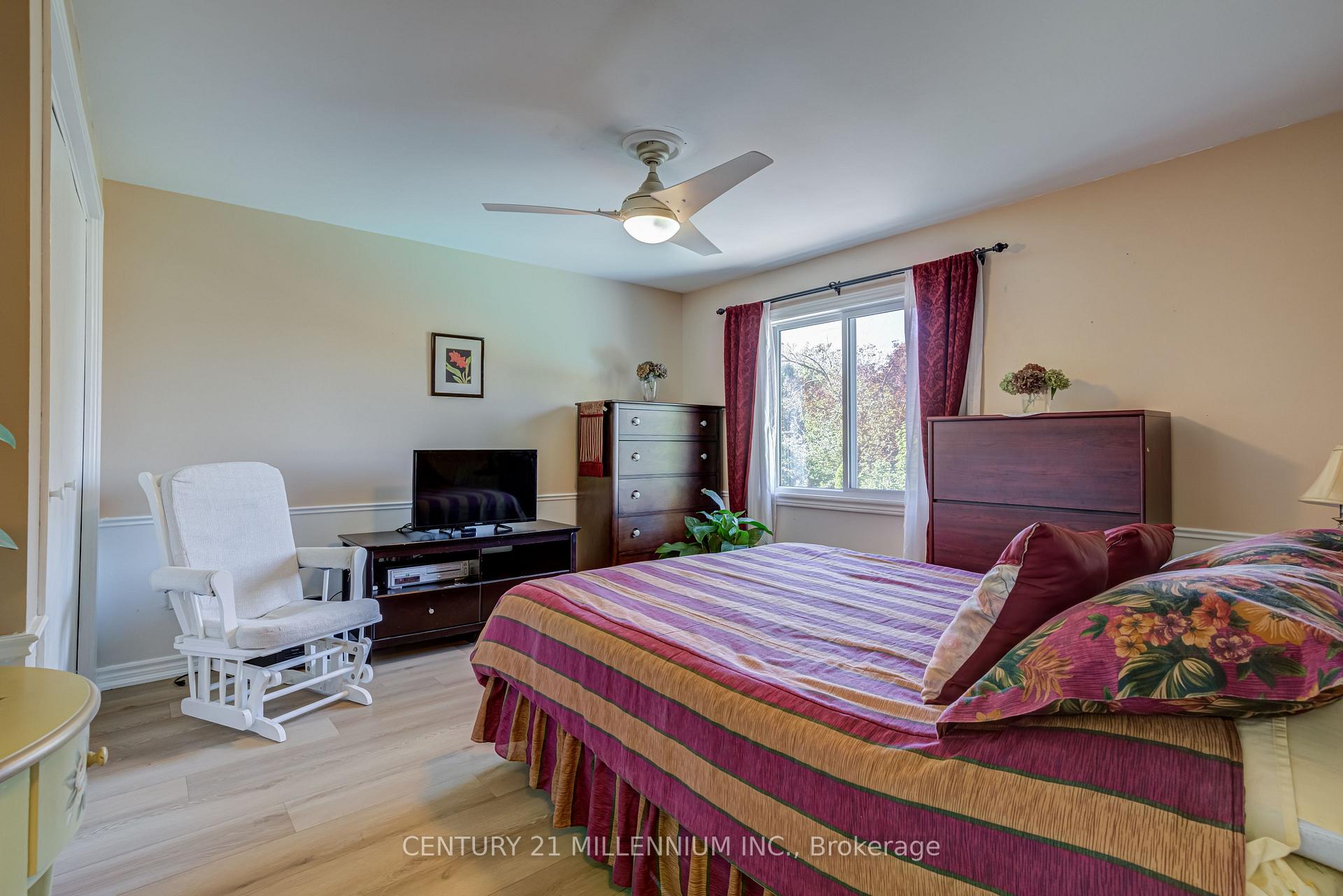 Photo 24 of 126 Elgin Drive, Brampton, Brampton South — HOMEH
