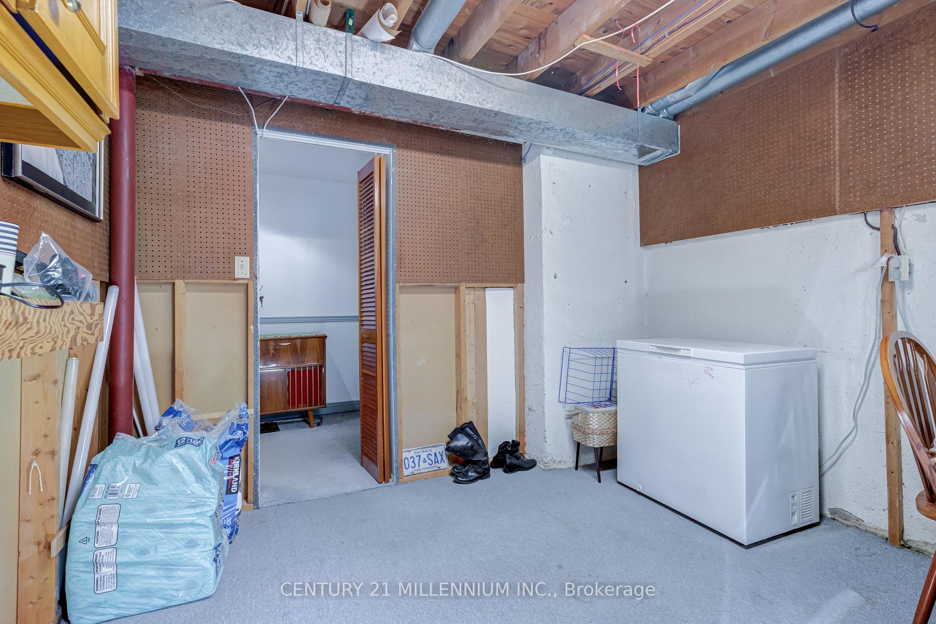 Photo 34 of 126 Elgin Drive, Brampton, Brampton South — HOMEH