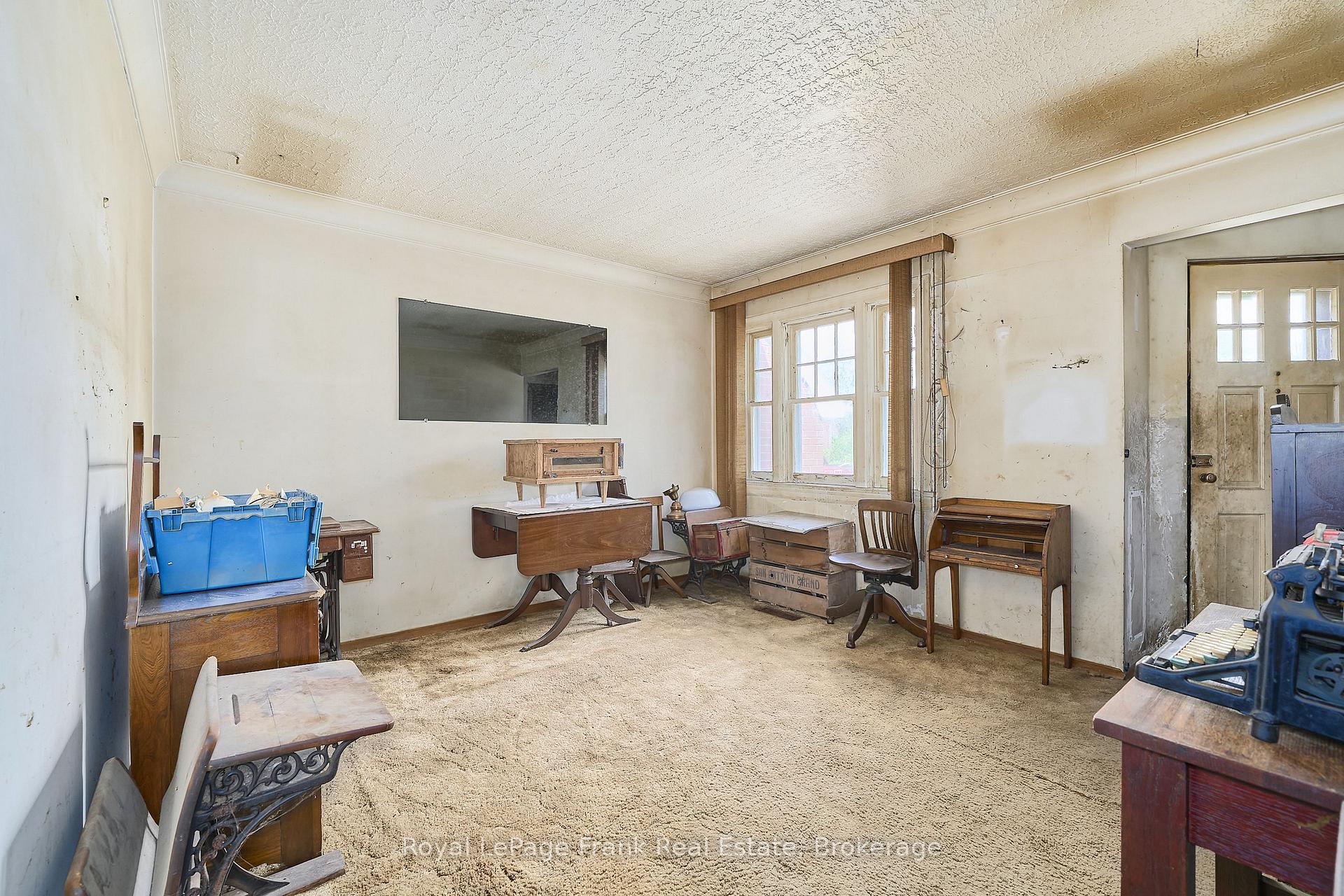 Photo 14 of 203 William Street, North York, Weston — HOMEH