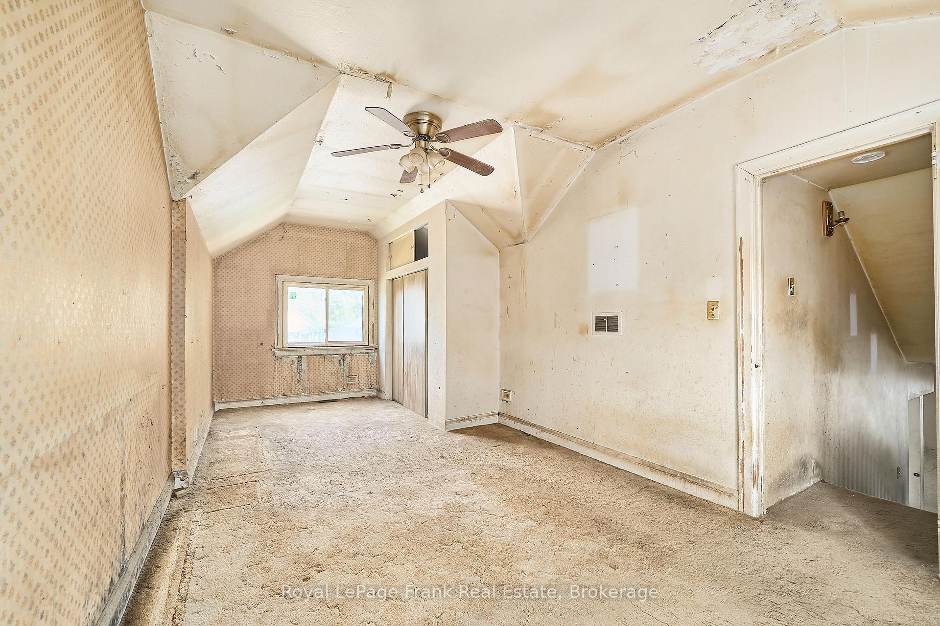 Photo 20 of 203 William Street, North York, Weston — HOMEH