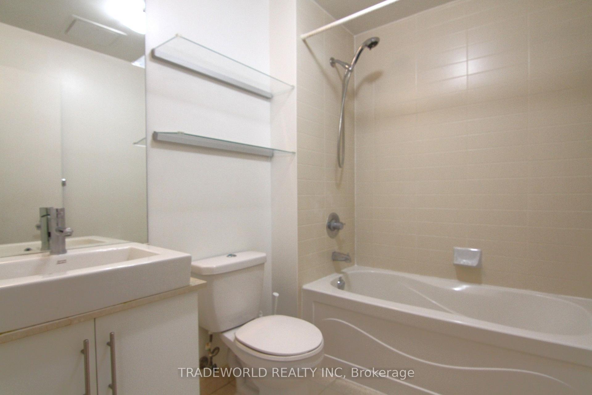 Photo 9 of Unit 1206, 55 Bremner Boulevard, Toronto, Waterfront Communities — HOMEH