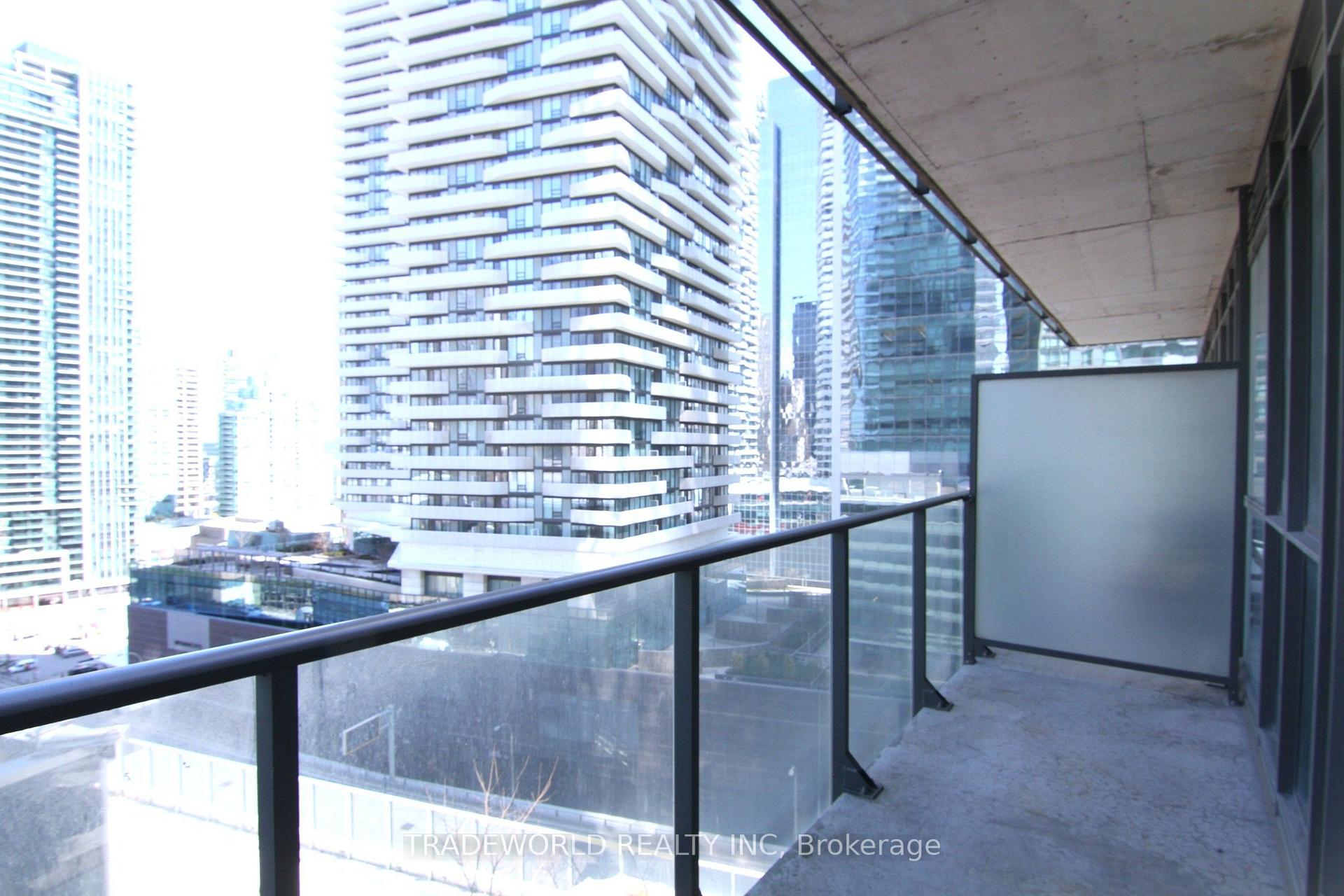 Photo 11 of Unit 1206, 55 Bremner Boulevard, Toronto, Waterfront Communities — HOMEH