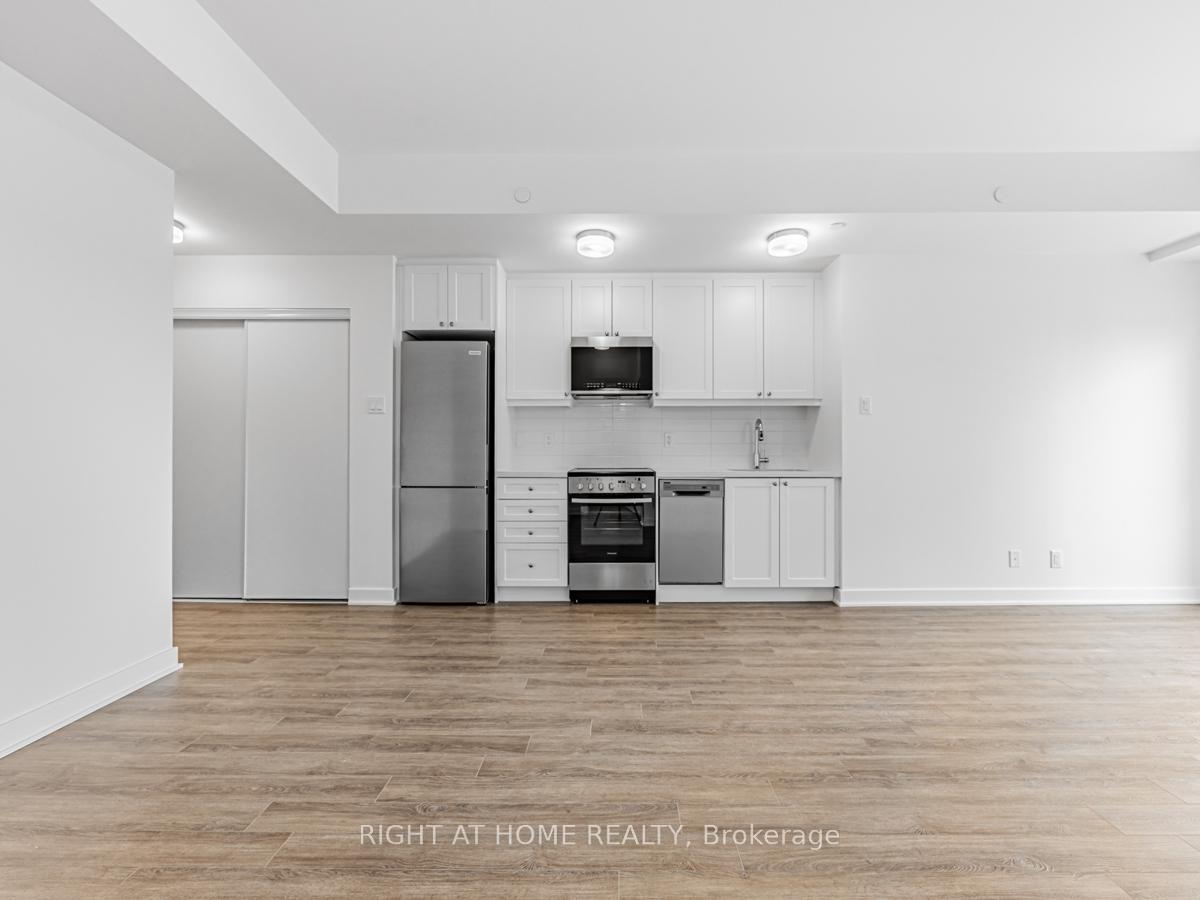 Photo 8 of Unit 401, 55 Clarington Boulevard, Clarington, Bowmanville — HOMEH