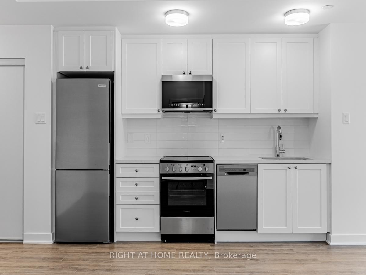 Photo 9 of Unit 401, 55 Clarington Boulevard, Clarington, Bowmanville — HOMEH