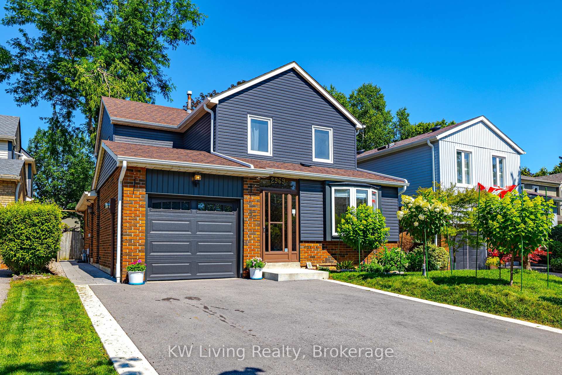 Photo 1 of 2969 Dancer Court, Mississauga, Erin Mills — HOMEH