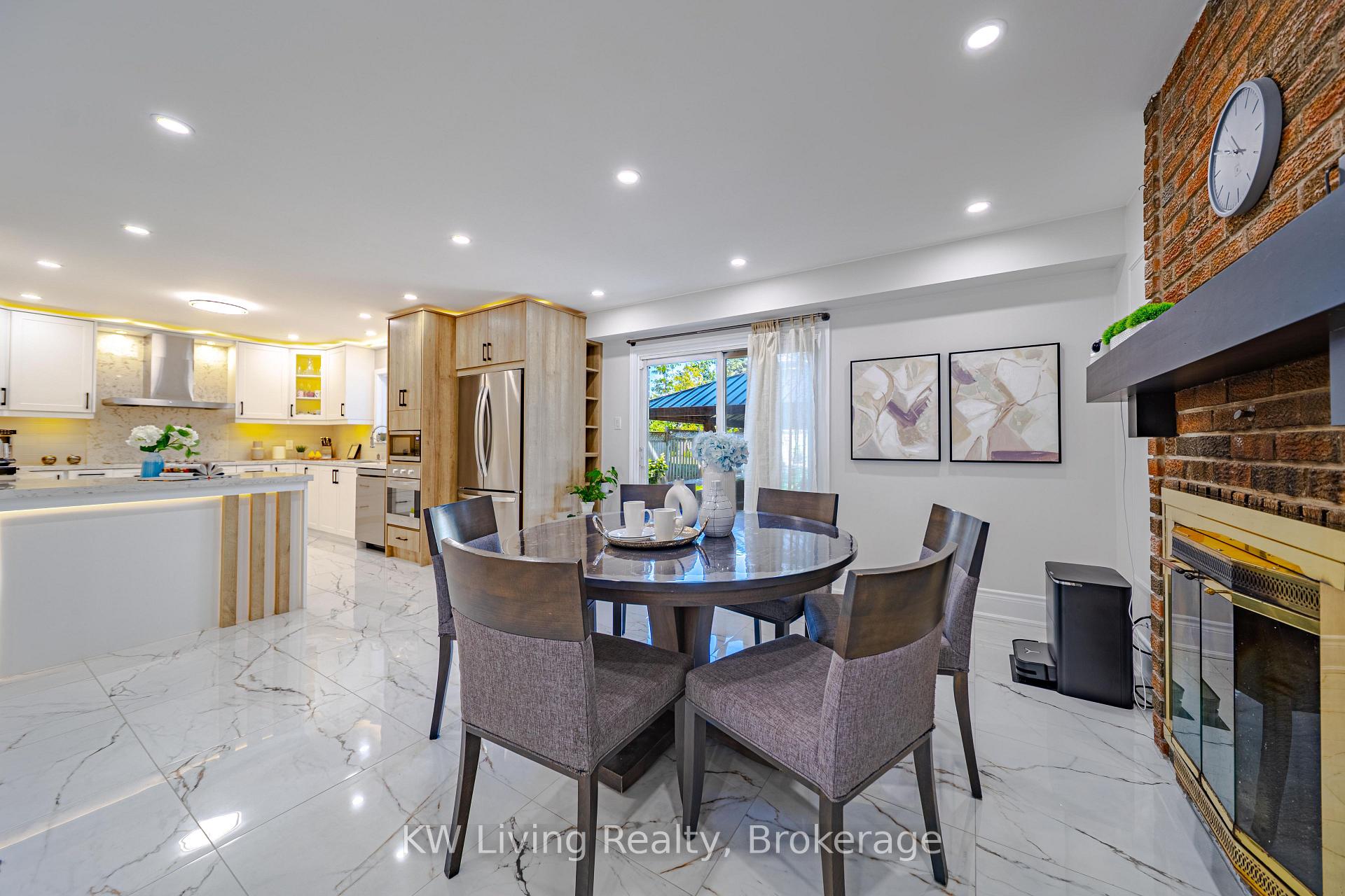 Photo 7 of 2969 Dancer Court, Mississauga, Erin Mills — HOMEH