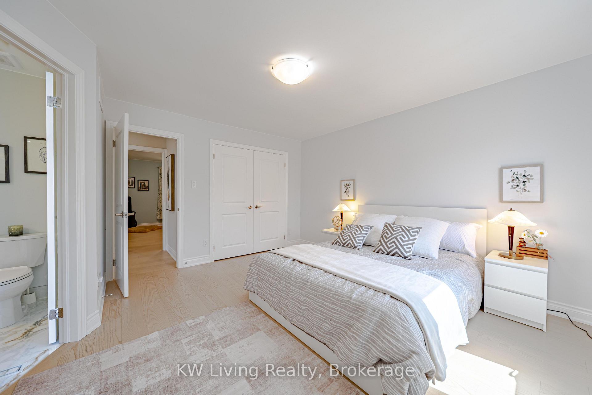 Photo 10 of 2969 Dancer Court, Mississauga, Erin Mills — HOMEH