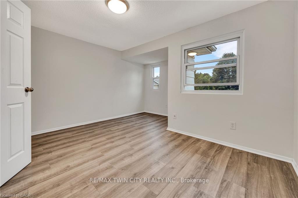 Photo 8 of Unit C, 655 Albert Street, Waterloo, Lakeshore Village — HOMEH