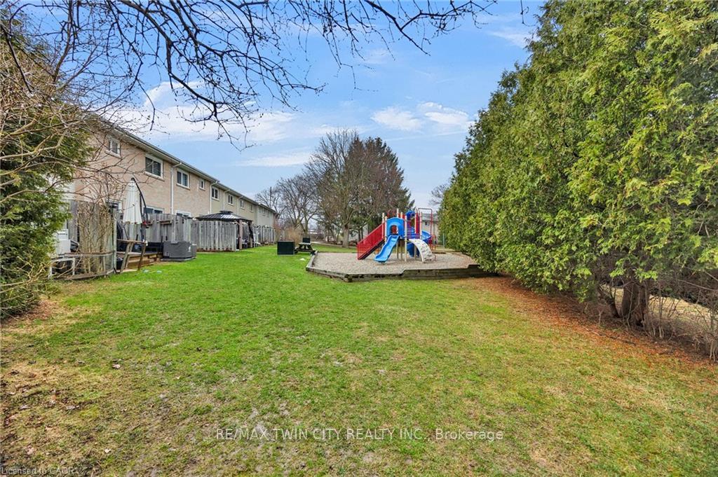 Photo 14 of Unit C, 655 Albert Street, Waterloo, Lakeshore Village — HOMEH