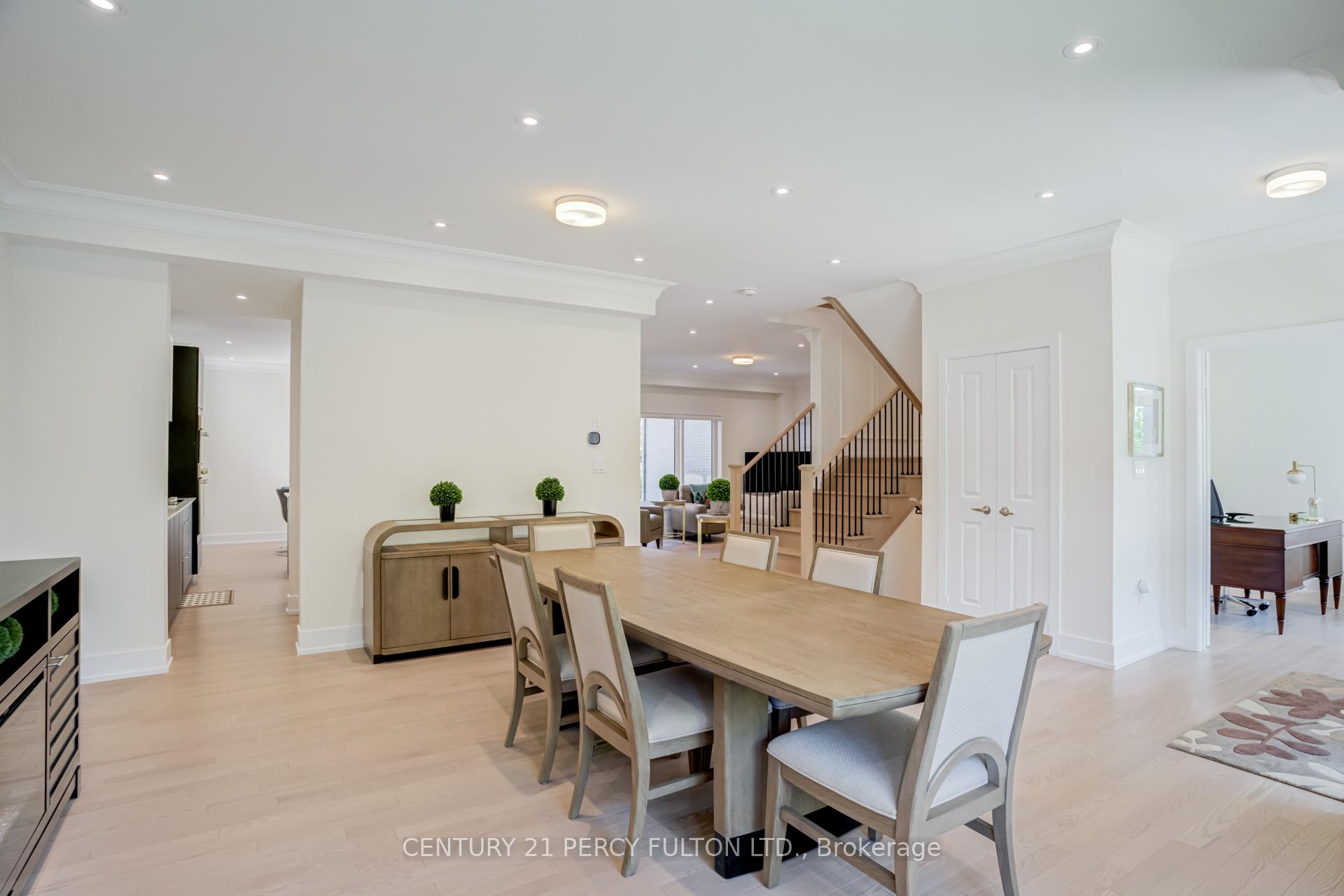 Photo 8 of 3B Norbury Crescent, Scarborough, Bendale — HOMEH