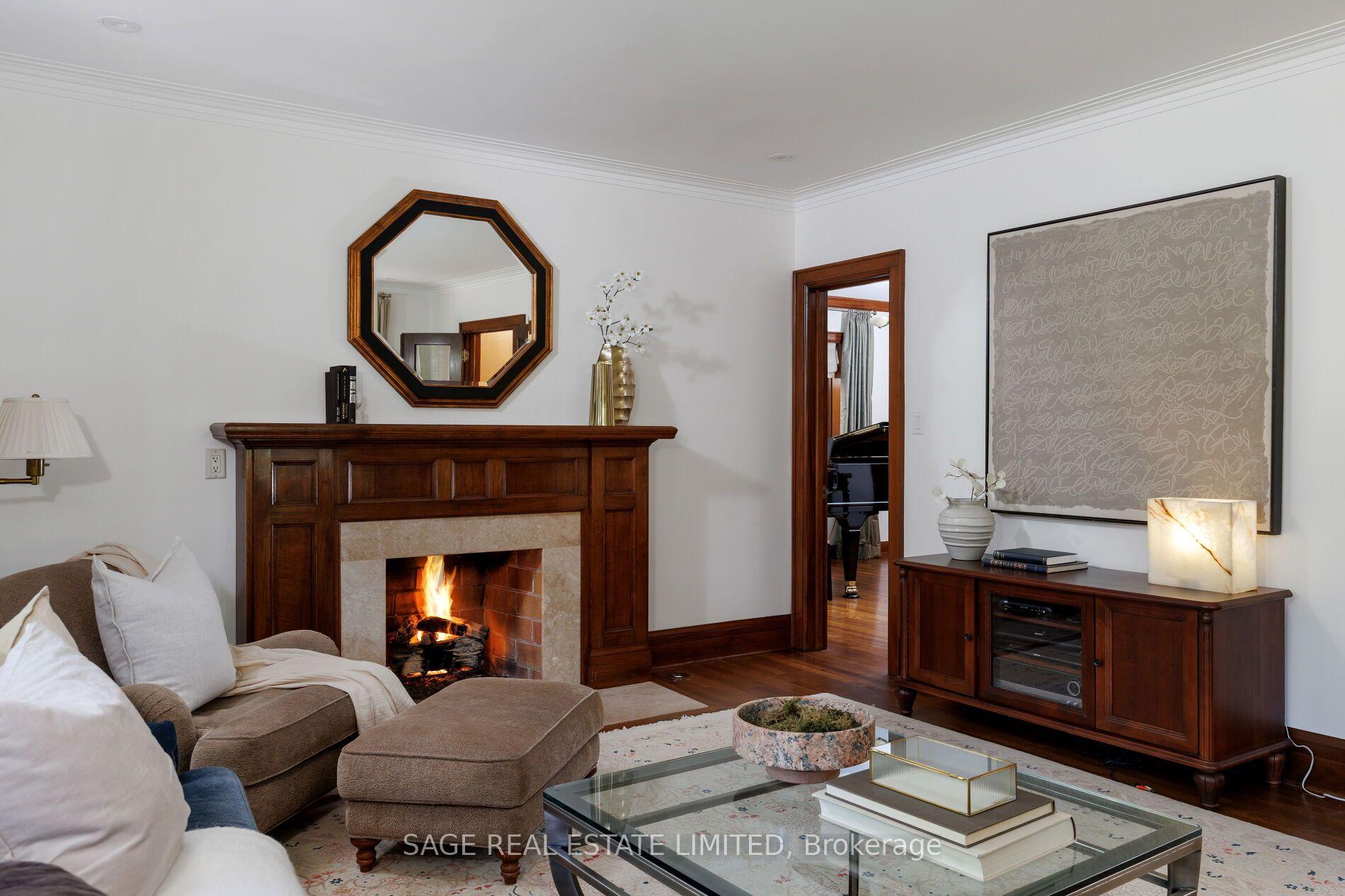 Photo 8 of 51 King Georges Road, Etobicoke, Kingsway South — HOMEH