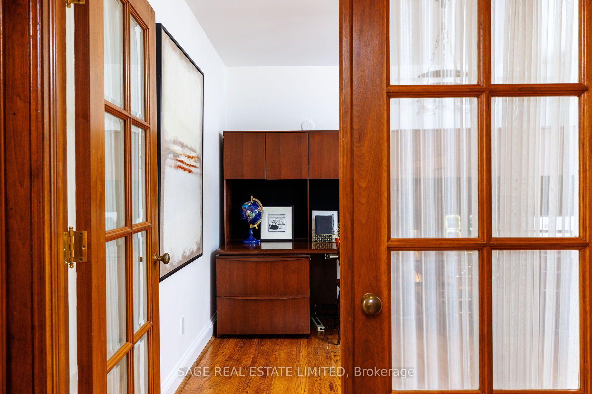 Photo 30 of 51 King Georges Road, Etobicoke, Kingsway South — HOMEH