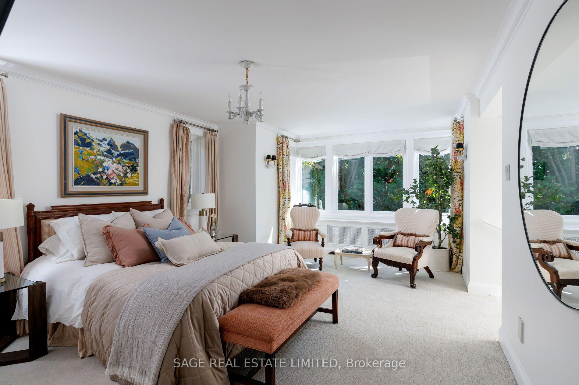 Photo 36 of 51 King Georges Road, Etobicoke, Kingsway South — HOMEH