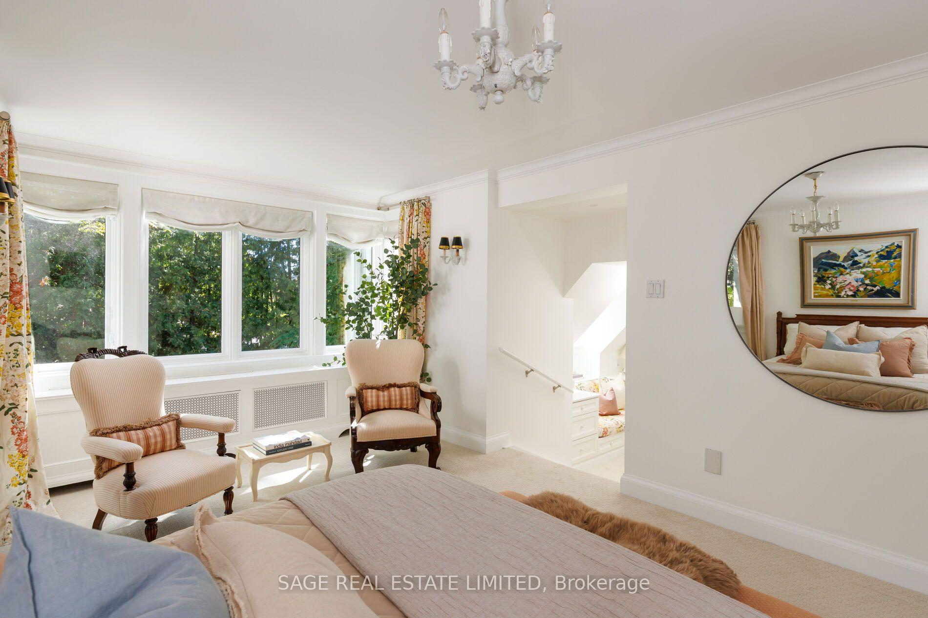 Photo 37 of 51 King Georges Road, Etobicoke, Kingsway South — HOMEH
