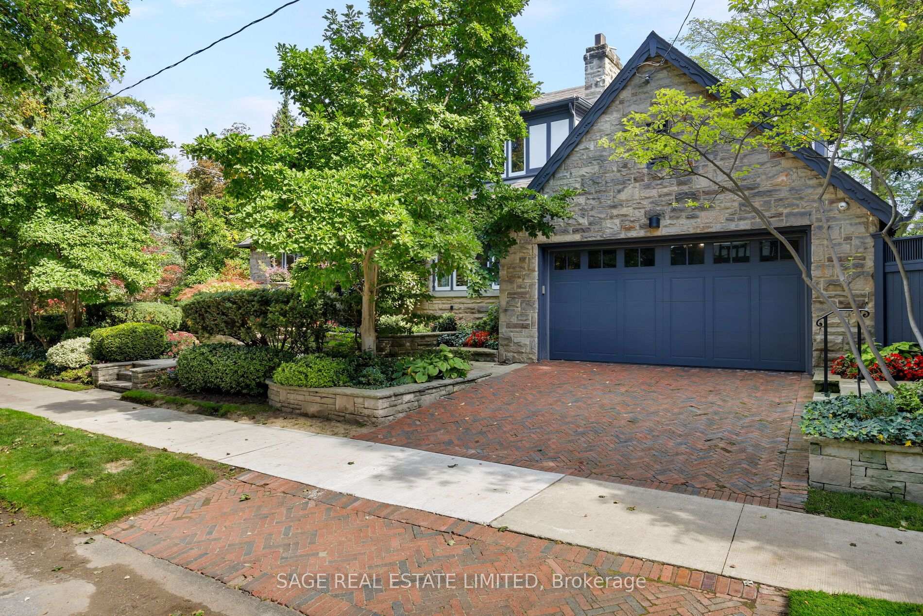 Photo 47 of 51 King Georges Road, Etobicoke, Kingsway South — HOMEH