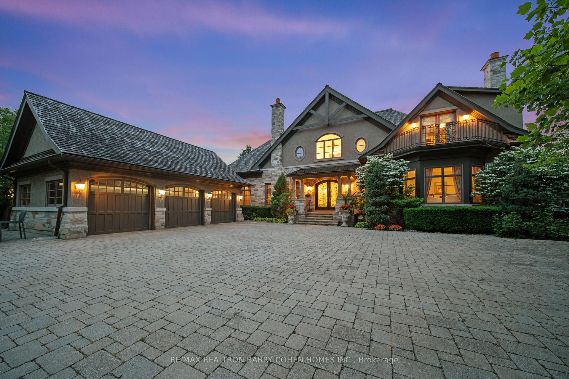 Photo 2 of 55 Thornbank Road, Vaughan, Uplands — HOMEH