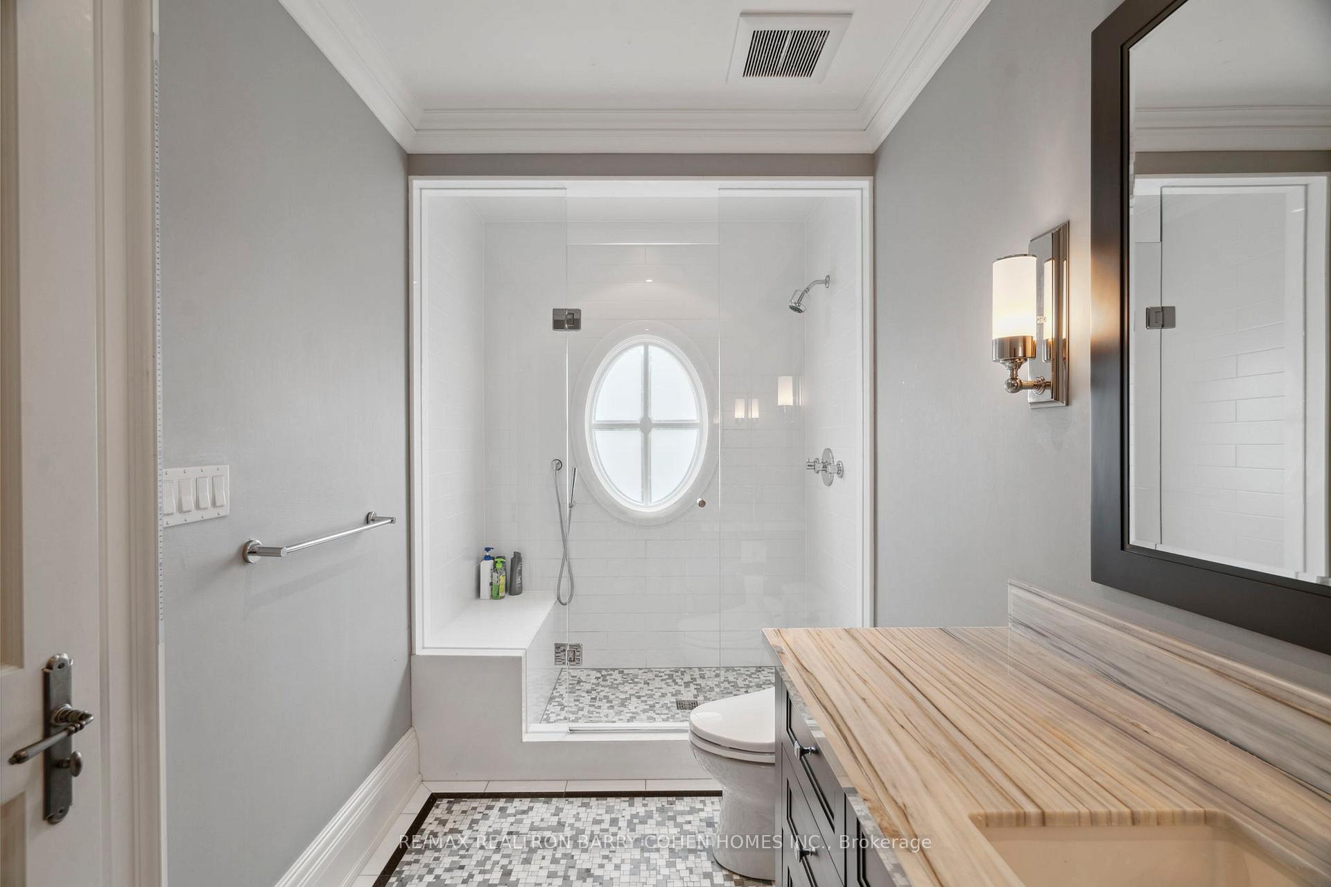 Photo 37 of 55 Thornbank Road, Vaughan, Uplands — HOMEH