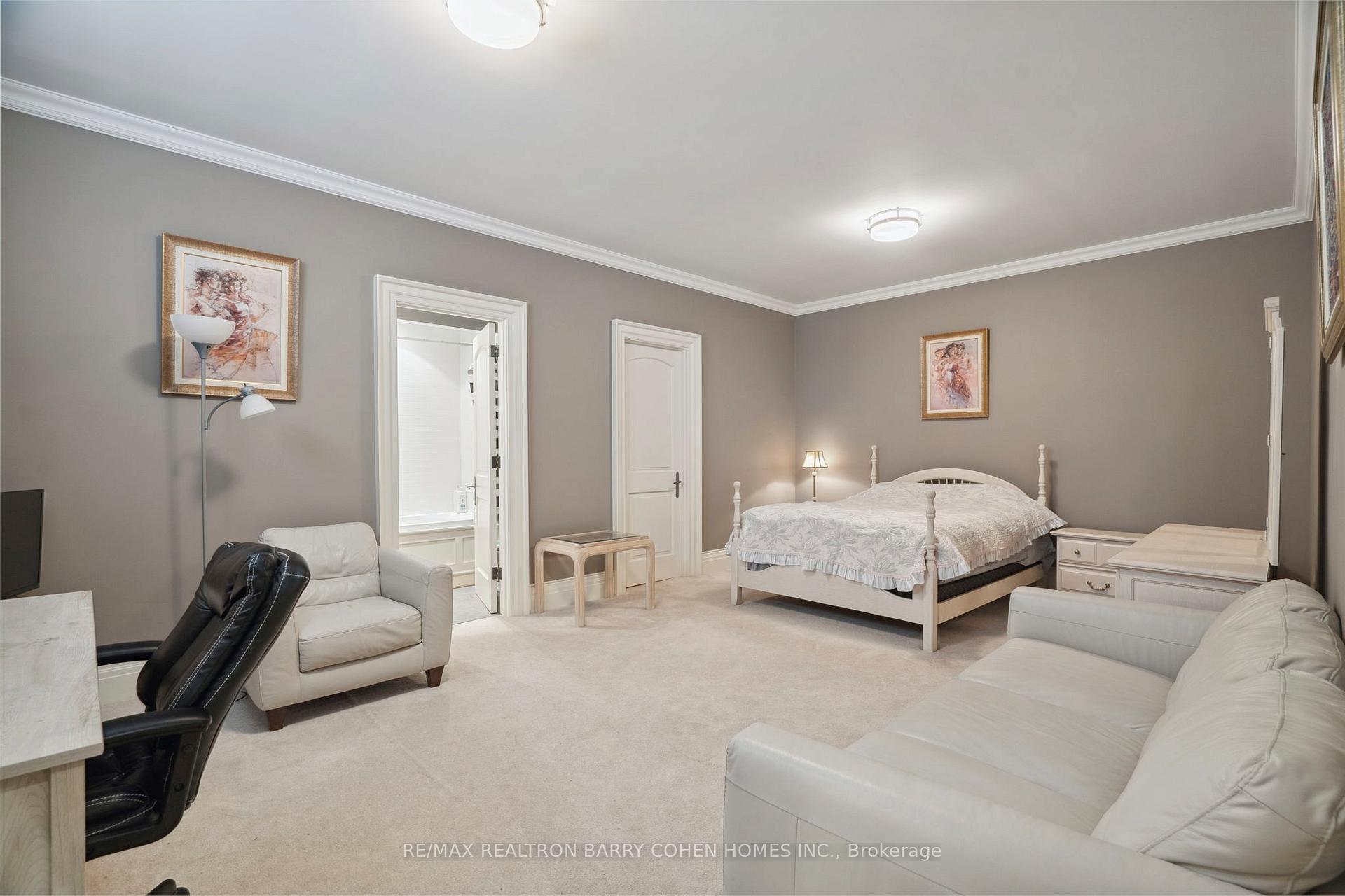 Photo 38 of 55 Thornbank Road, Vaughan, Uplands — HOMEH