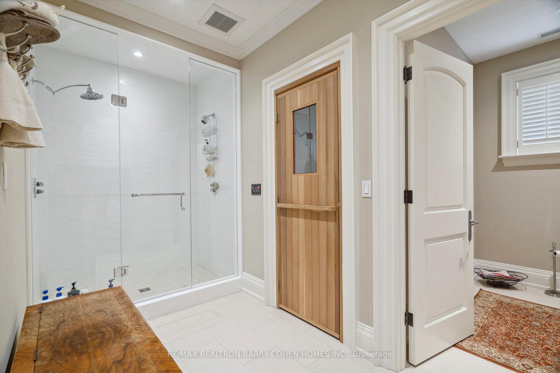 Photo 40 of 55 Thornbank Road, Vaughan, Uplands — HOMEH