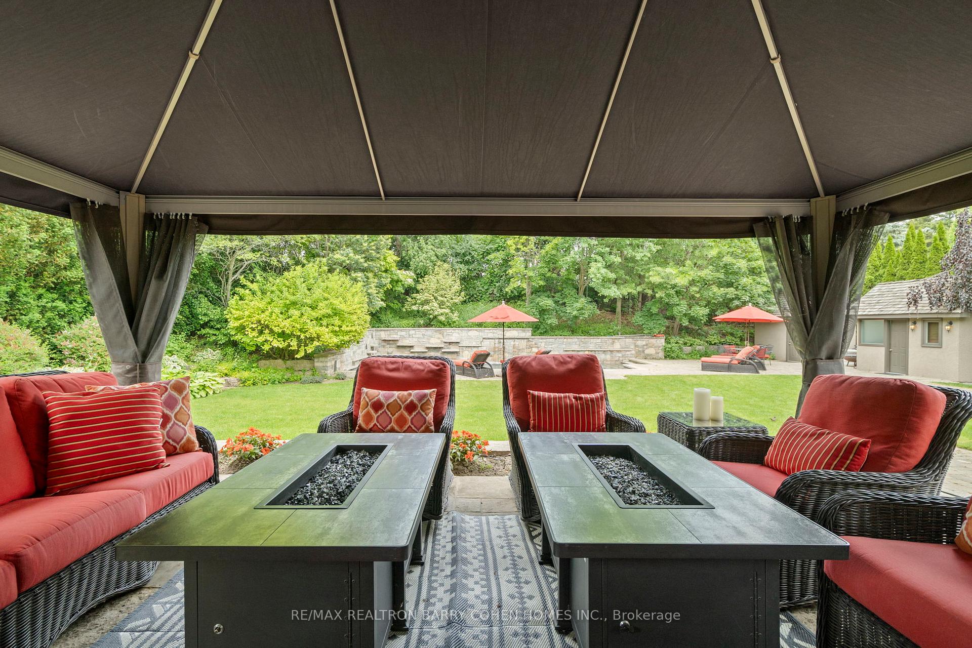 Photo 46 of 55 Thornbank Road, Vaughan, Uplands — HOMEH