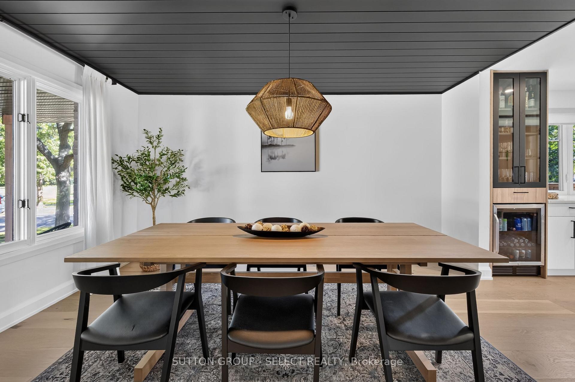 Photo 3 of 107 Brandy Lane Road, London, North I — HOMEH