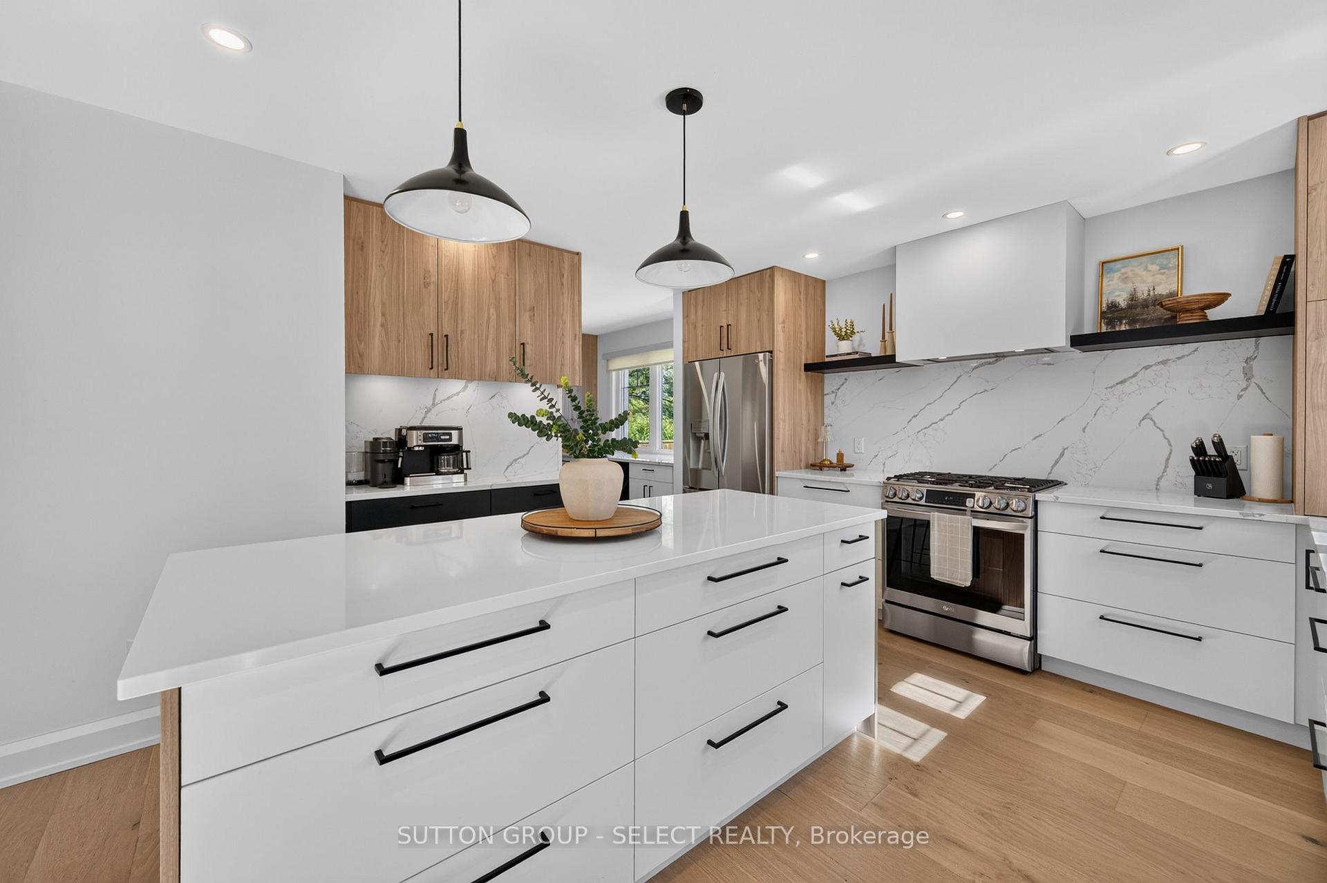 Photo 13 of 107 Brandy Lane Road, London, North I — HOMEH