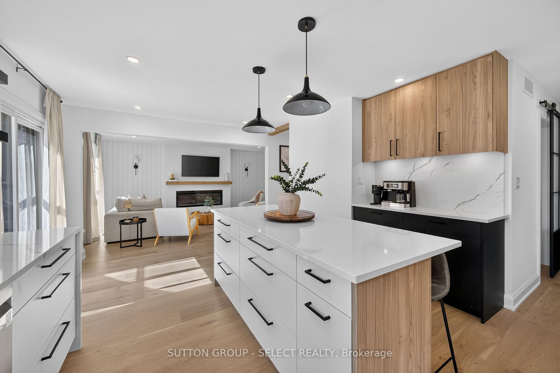 Photo 14 of 107 Brandy Lane Road, London, North I — HOMEH
