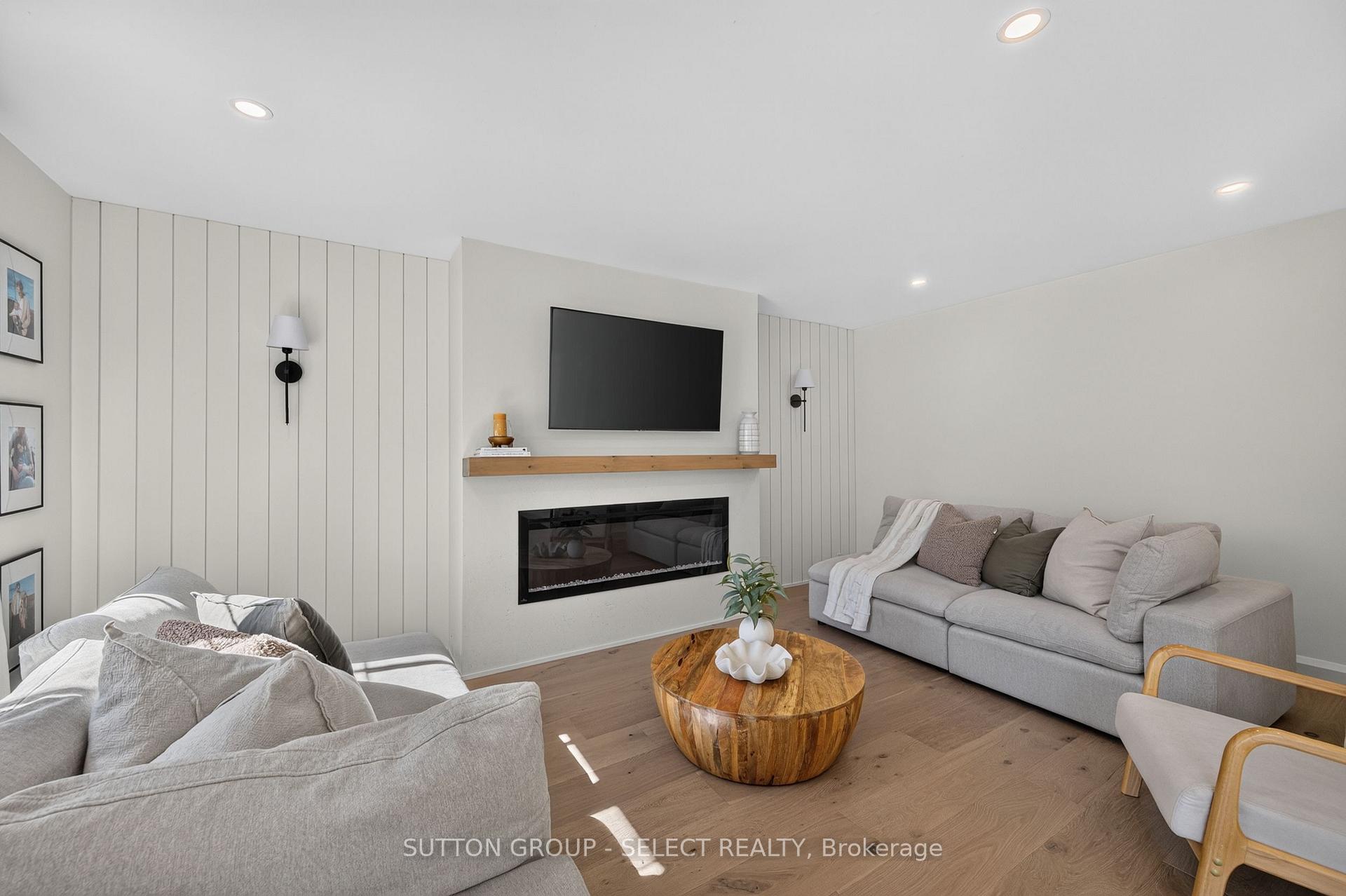 Photo 16 of 107 Brandy Lane Road, London, North I — HOMEH