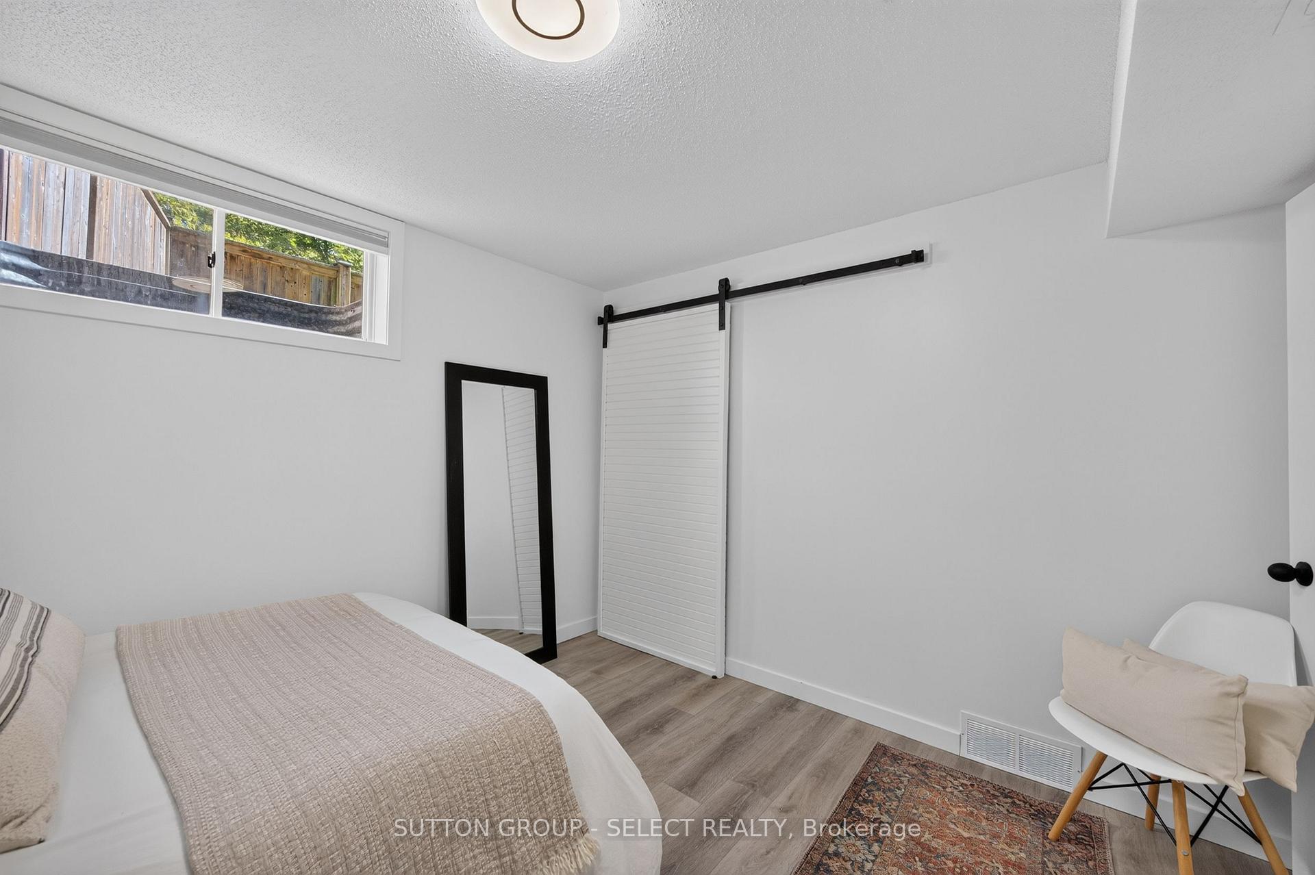 Photo 35 of 107 Brandy Lane Road, London, North I — HOMEH