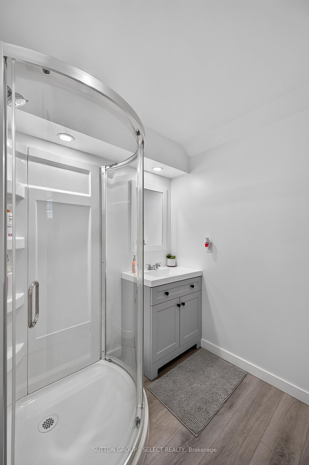 Photo 36 of 107 Brandy Lane Road, London, North I — HOMEH