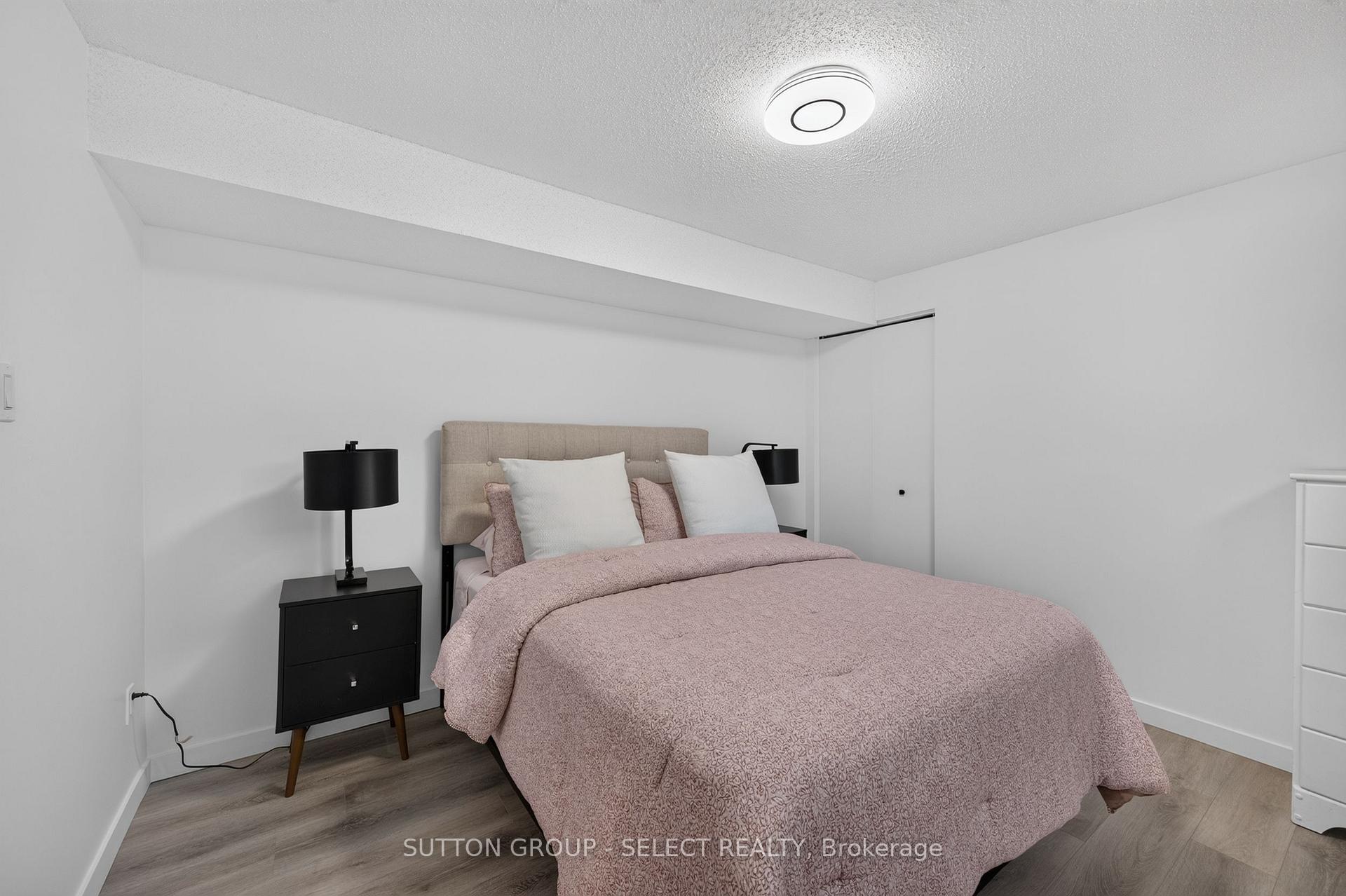 Photo 41 of 107 Brandy Lane Road, London, North I — HOMEH