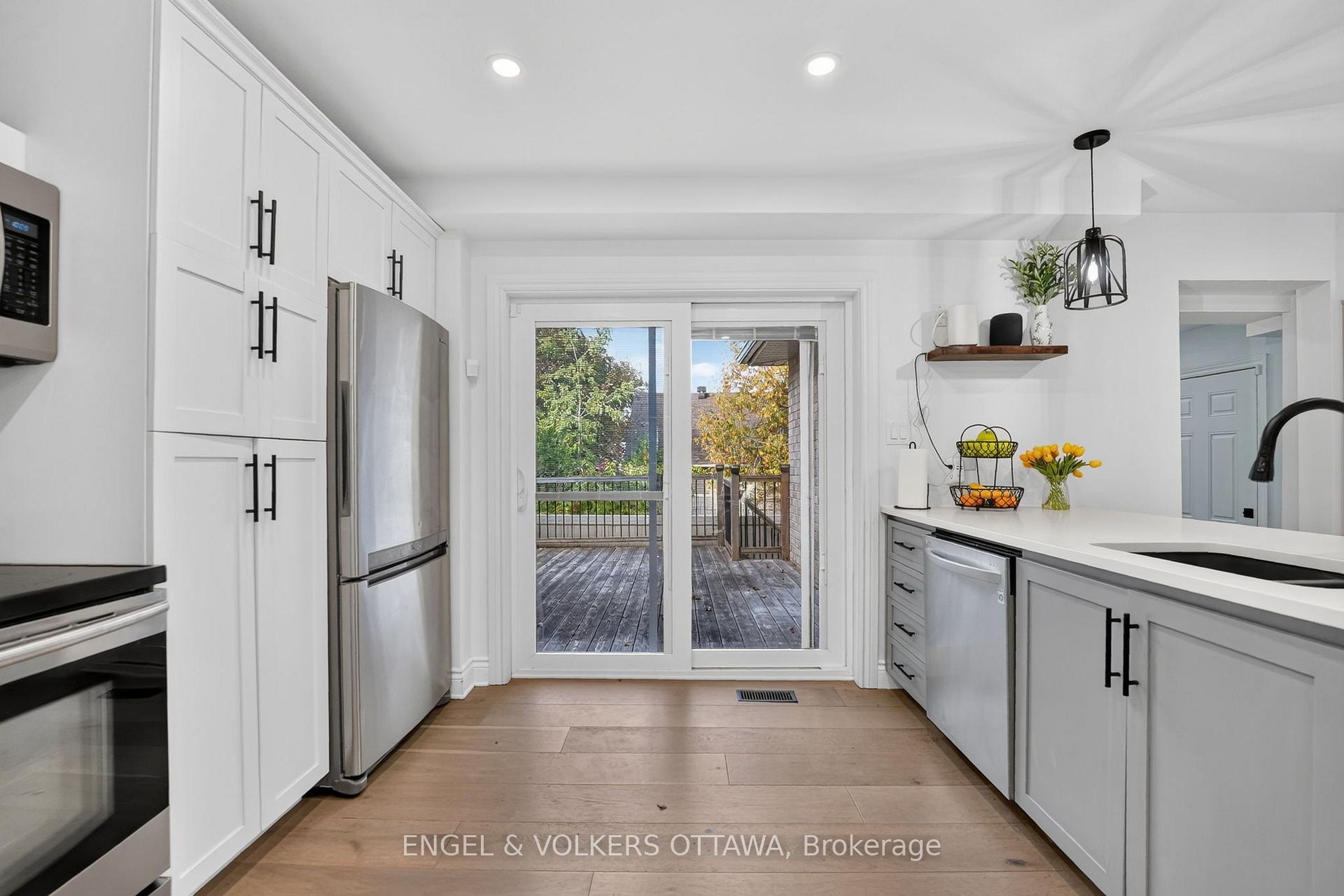 Photo 11 of 1330 Kilborn Avenue, Ottawa, Alta Vista — HOMEH