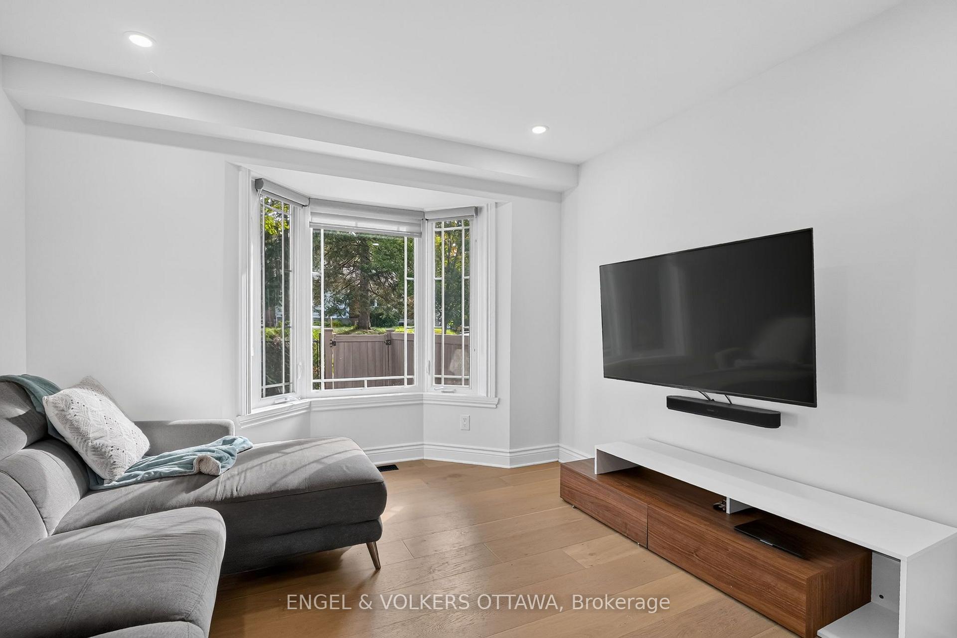 Photo 16 of 1330 Kilborn Avenue, Ottawa, Alta Vista — HOMEH