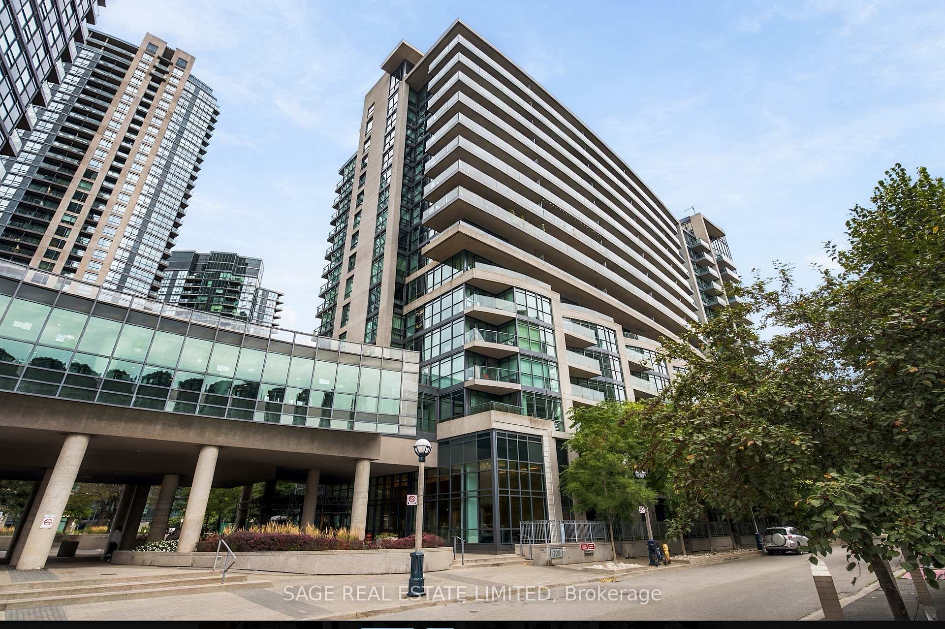 Photo of Unit 579, 209 Fort York Boulevard
