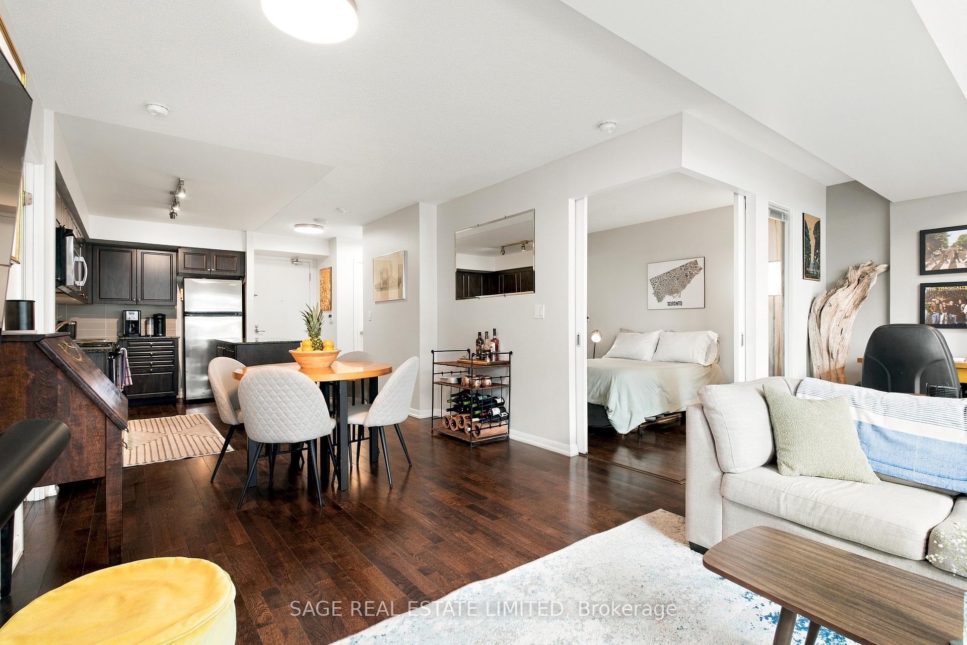 Photo 6 of Unit 579, 209 Fort York Boulevard, Toronto, Niagara — HOMEH