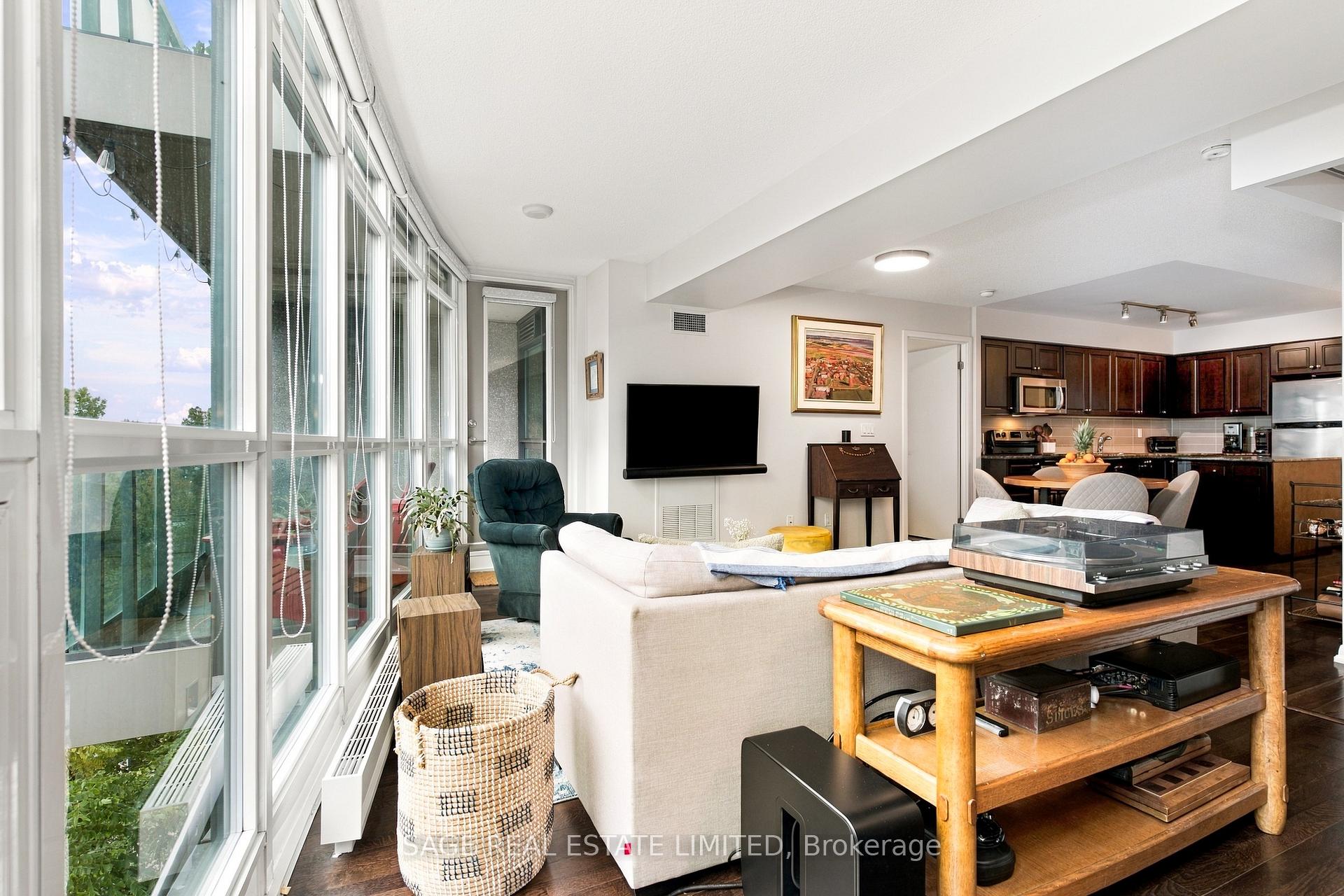 Photo 7 of Unit 579, 209 Fort York Boulevard, Toronto, Niagara — HOMEH