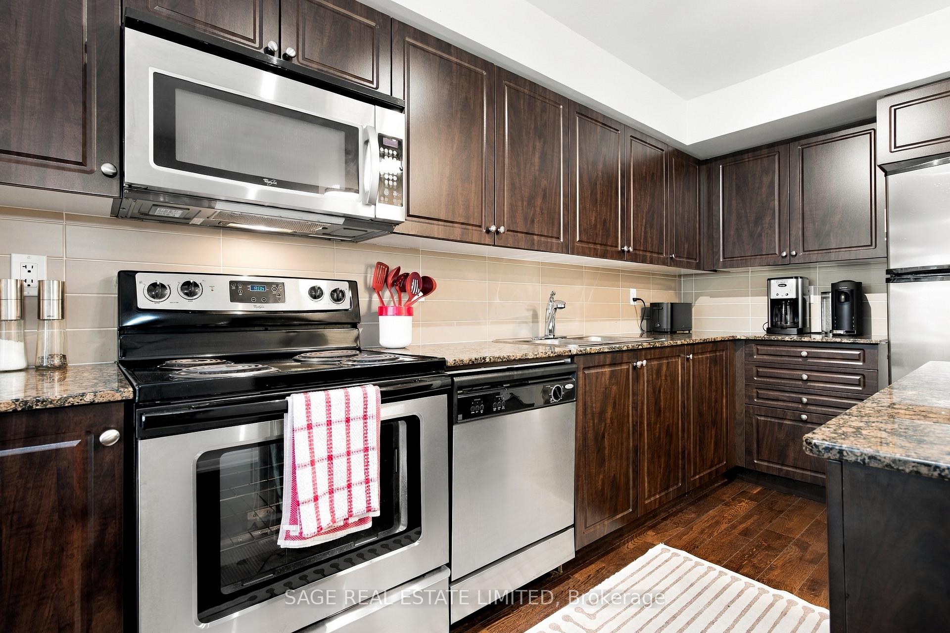 Photo 11 of Unit 579, 209 Fort York Boulevard, Toronto, Niagara — HOMEH
