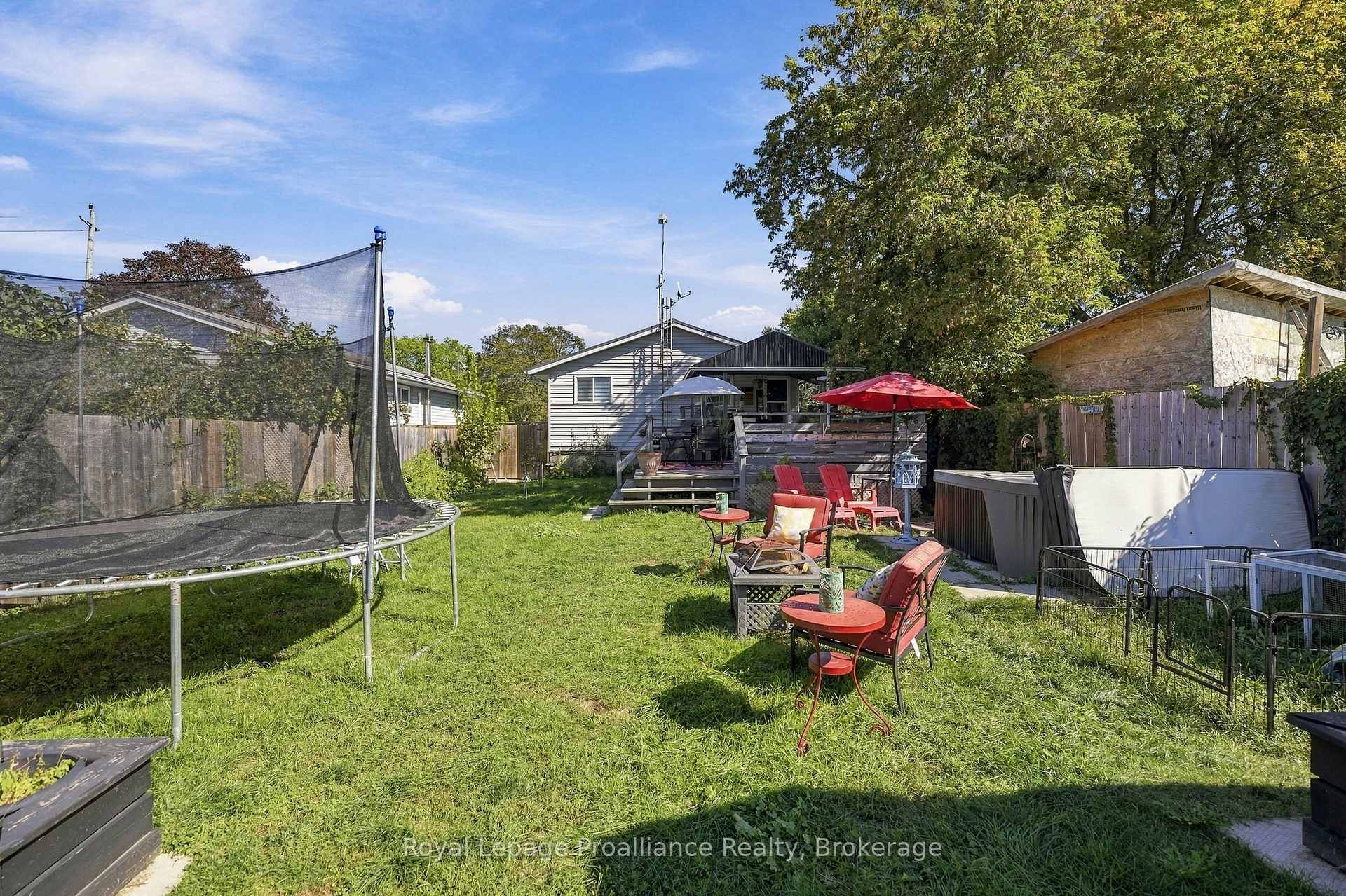 Photo 28 of 208 Byron Street, Quinte West, Trenton Ward — HOMEH