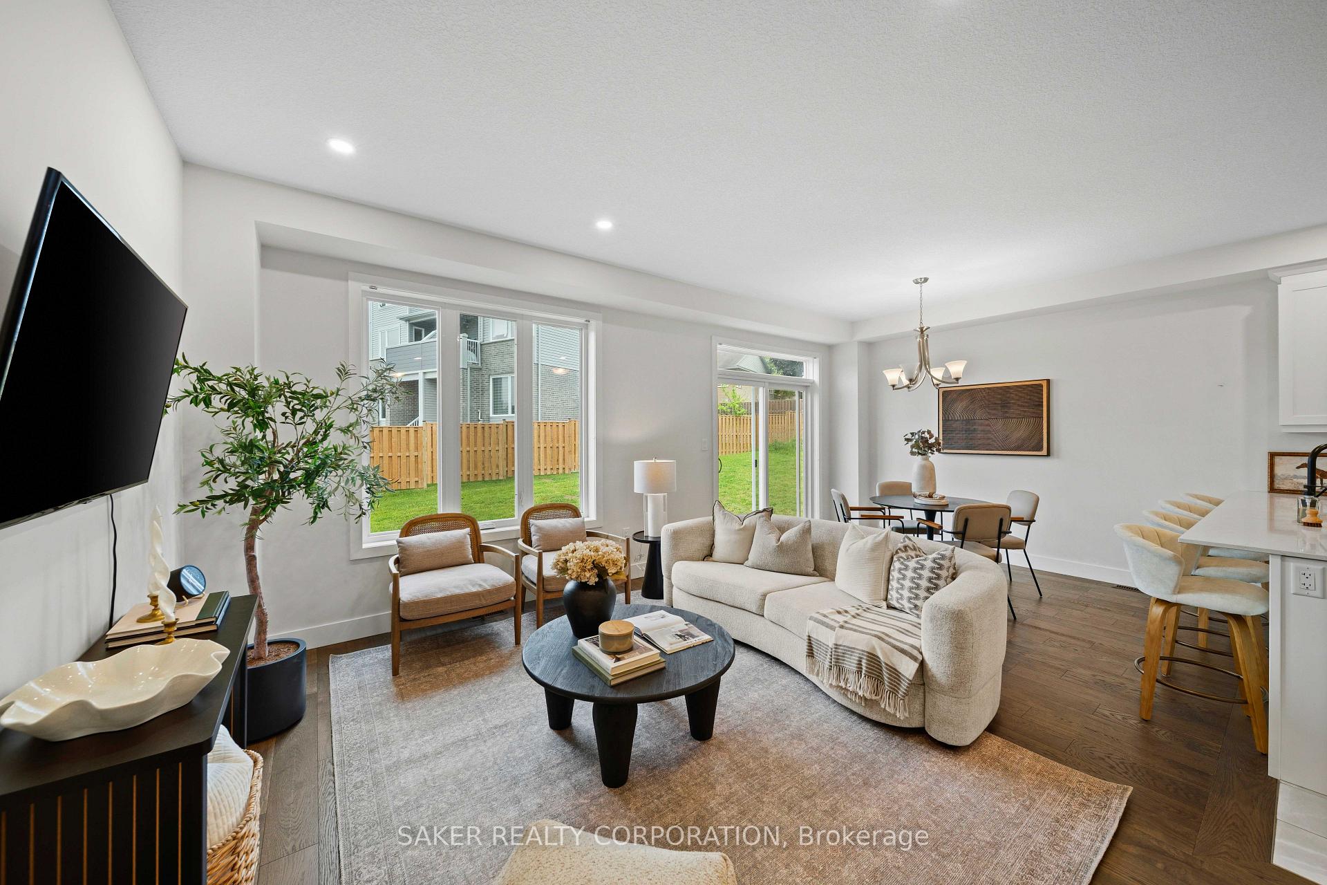 Photo 9 of 939 Deveron Crescent, London, South J — HOMEH