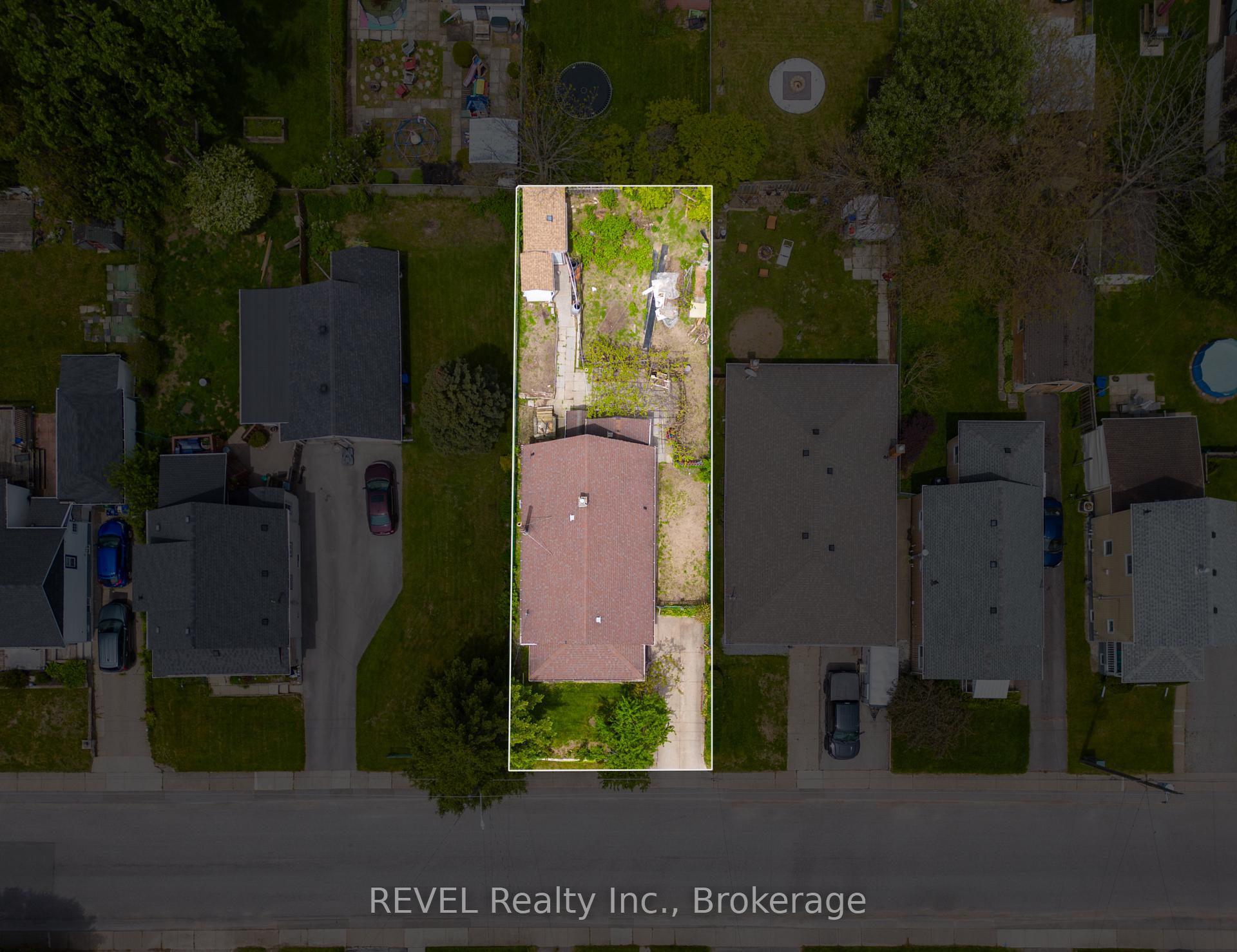Photo 24 of 6401 Taylor Street, Niagara Falls, Dorchester — HOMEH