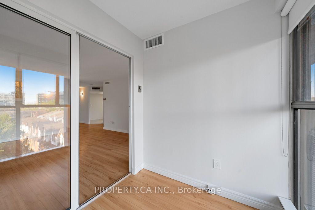 Photo 14 of Unit 608, 65 Scadding Avenue, Toronto, Waterfront Communities — HOMEH