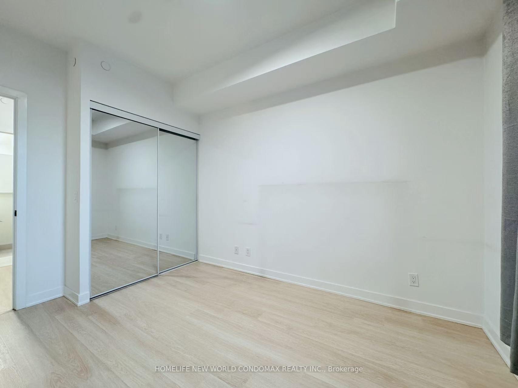 Photo 4 of Unit 2006, 30 Upper Mall Way, Vaughan, Brownridge — HOMEH